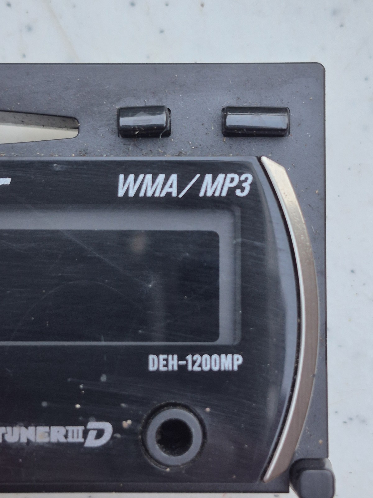 Pioneer DEH-1200MP CD Player AM FM WMA MP3 AUX Super Tuner3. Works