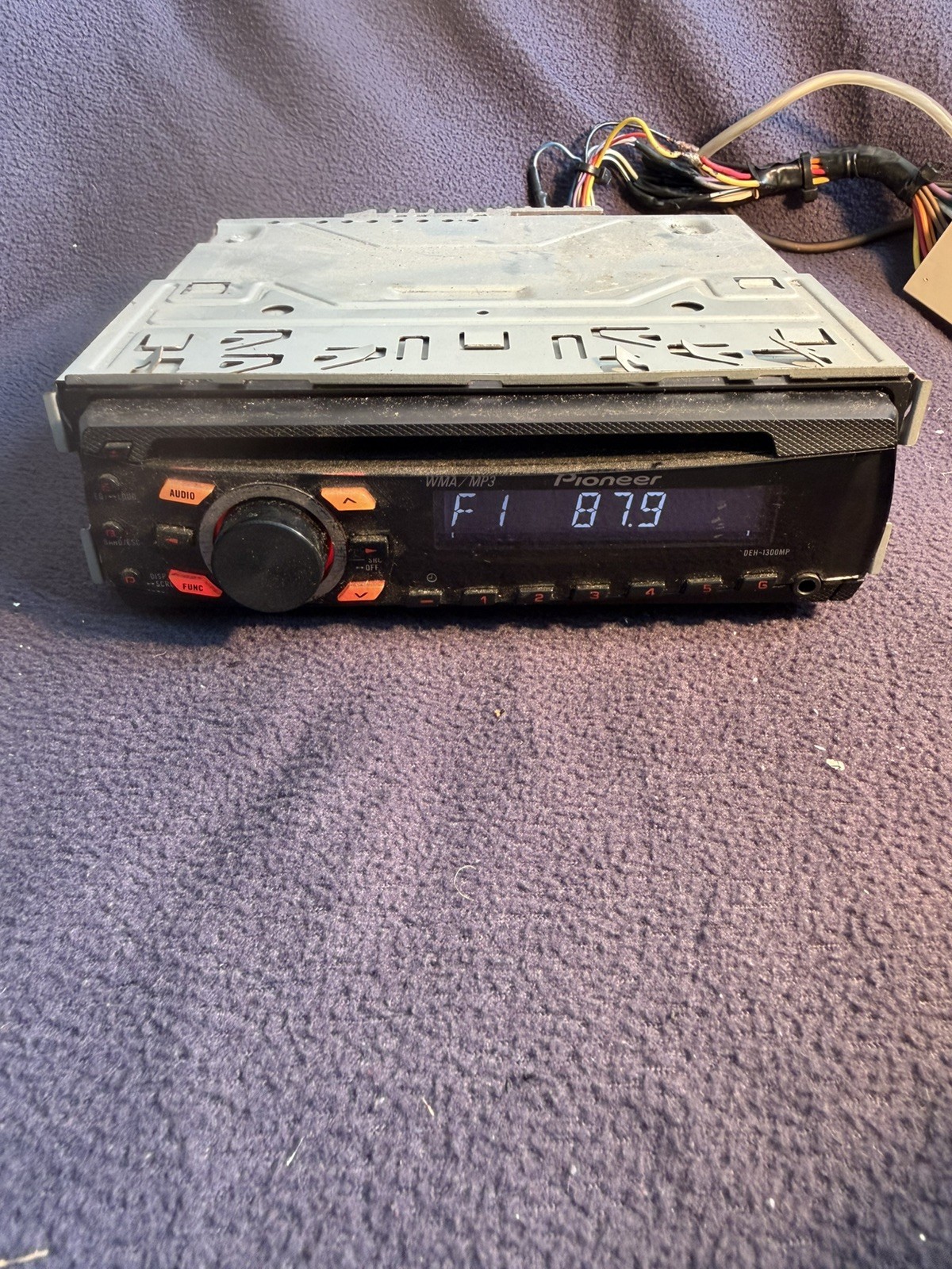 Pioneer DEH-1300MP 1 DIN CD Receiver Auxiliary Input MP3 WMA Car Audio