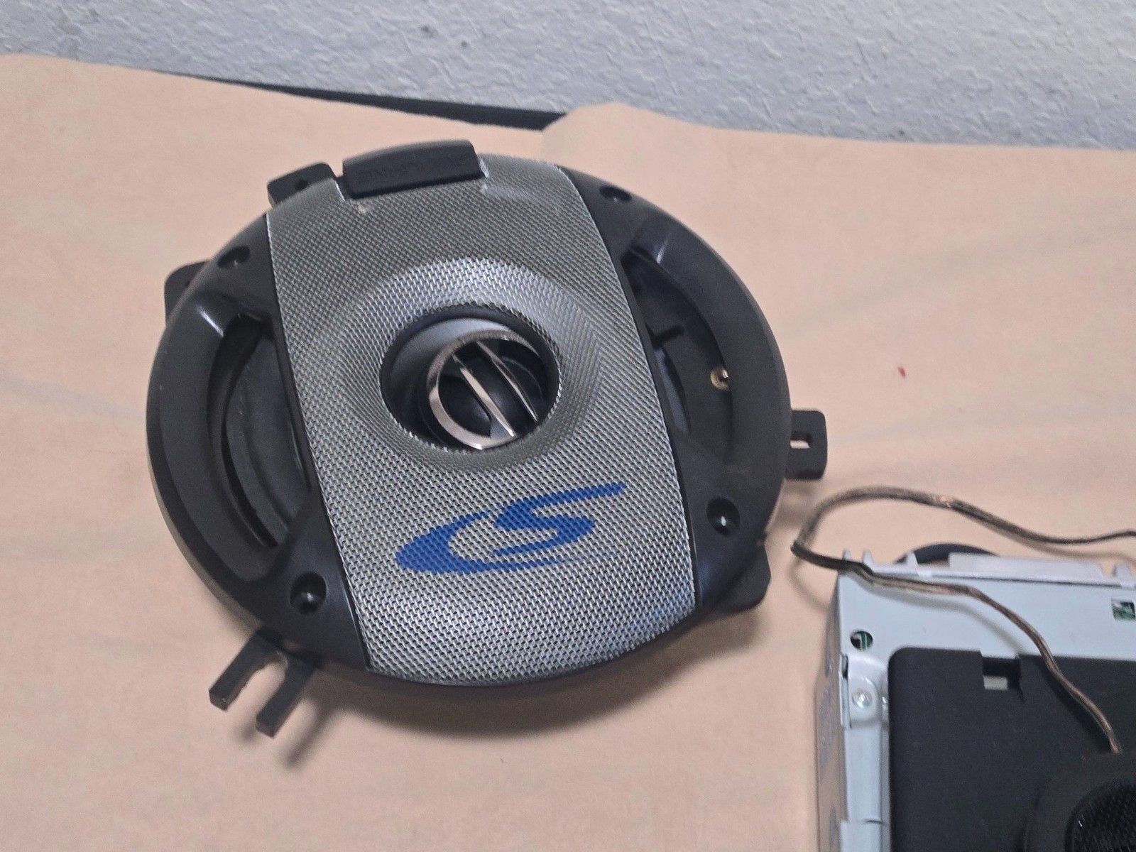Alpine CDE-102 Car Stereo & Alpine Type-S Speaker Package – Complete Setup