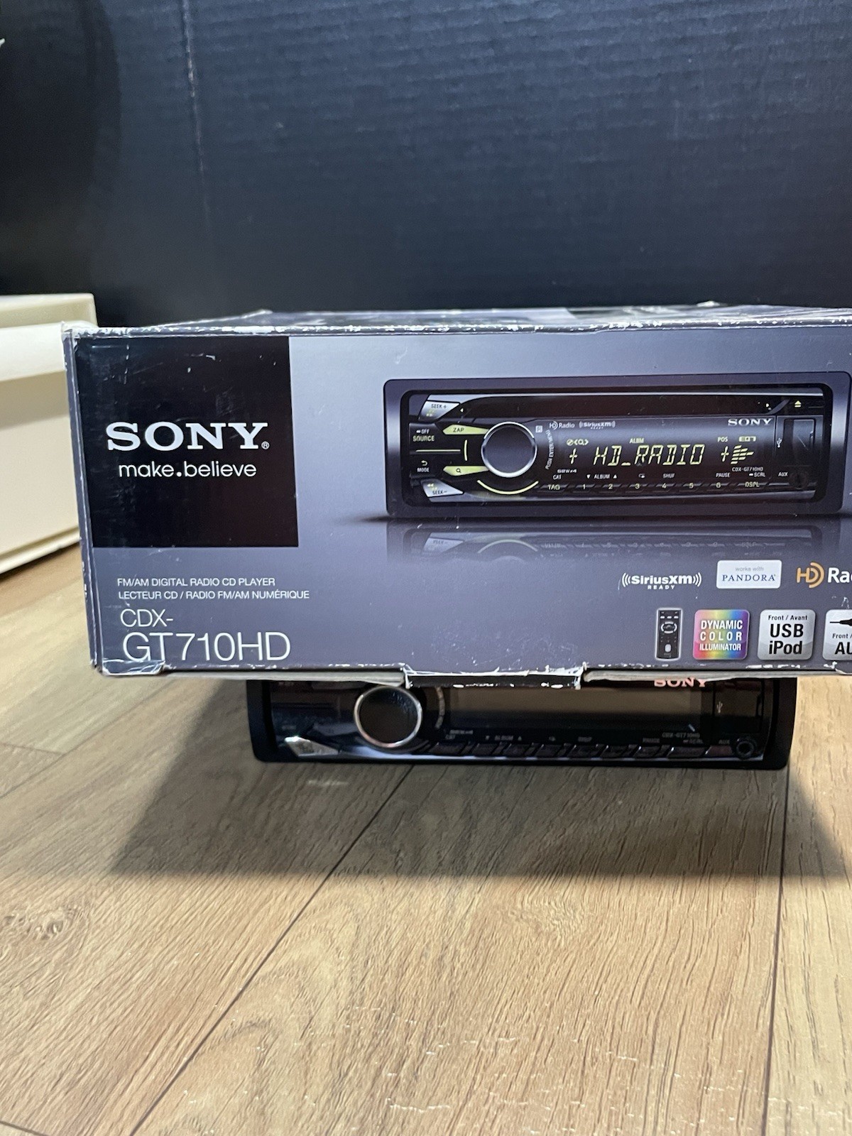 SONY CDX-GT710HD FM/AM CD CAR STEREO USB AUX In Detachable Face With Box/ Remote