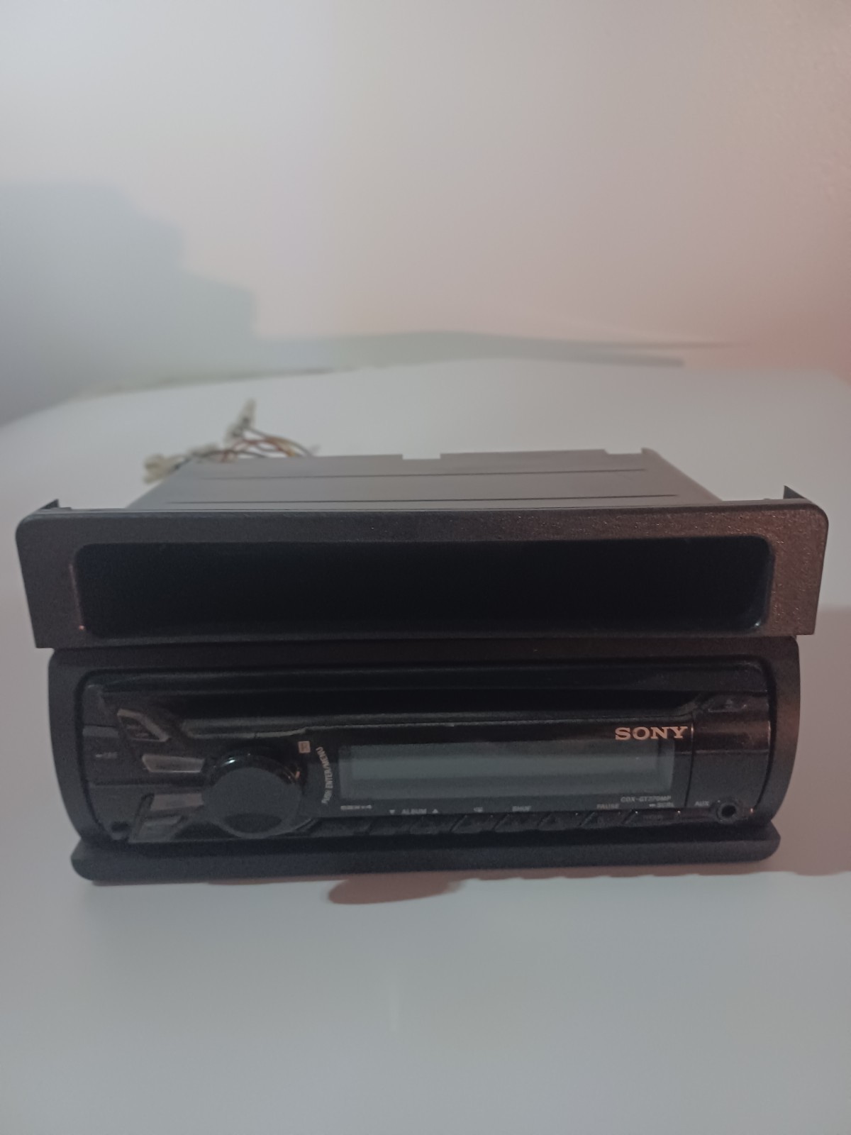 Sony CDX-GT270MP radio stereo CD player AUX 1 din receiver head unit EQ3 Stage 2