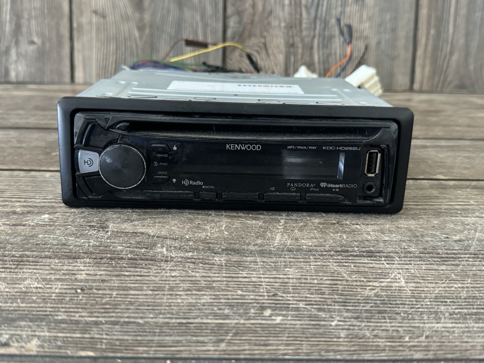 Kenwood “KDC-HD262U” CD Android HD Radio USB Interface MP3 AM/FM AUX