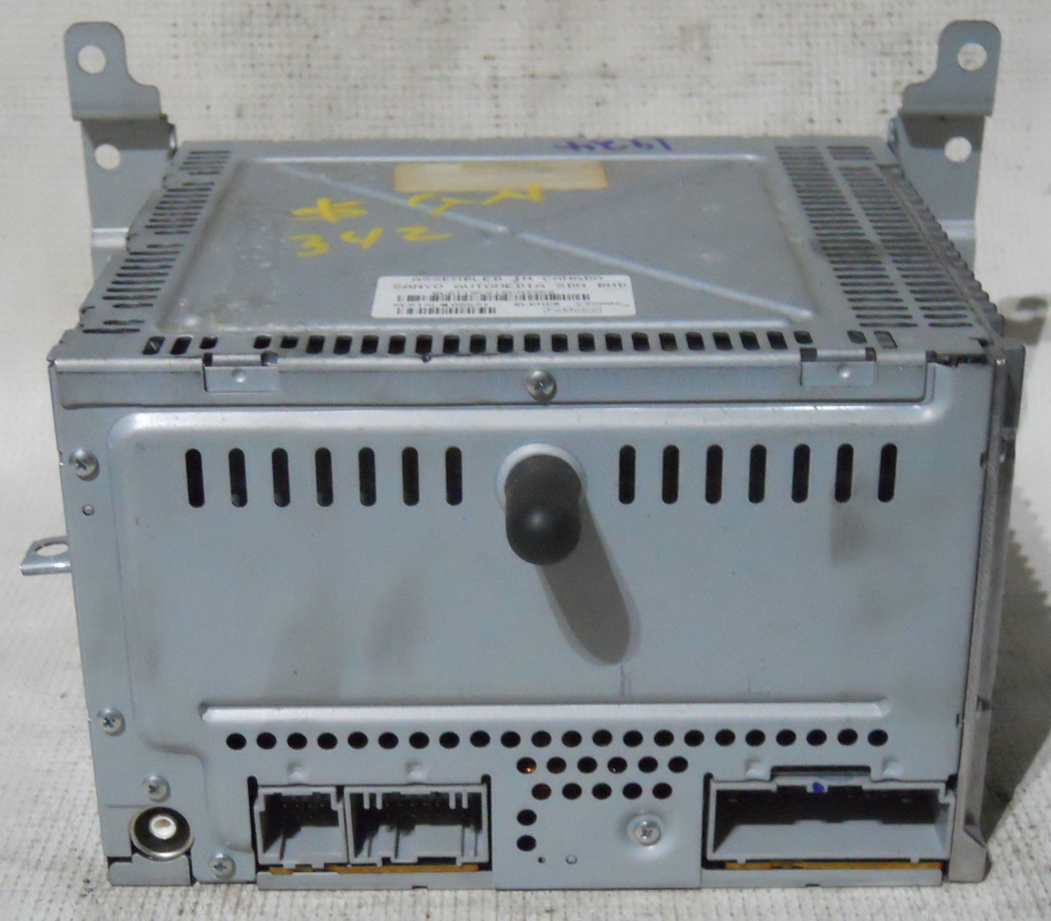Mercury Mariner 2008 Factory 6 Disc Changer CD Player for OEM Radio 8L8T19C109AL