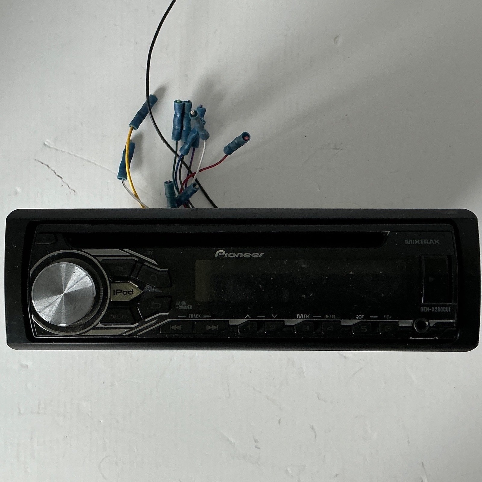 Pioneer DEH-X2800UI Car Stereo CD Player iPod iPhone USB MIXTRAX Single DIN Head