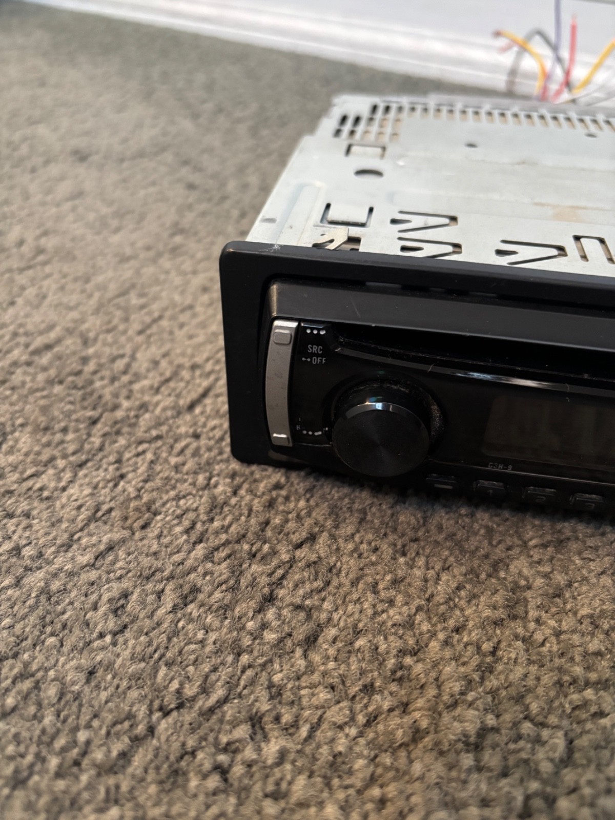 Pioneer DEH-9 CD Player In Dash Receiver Car Stereo Radio with Remote
