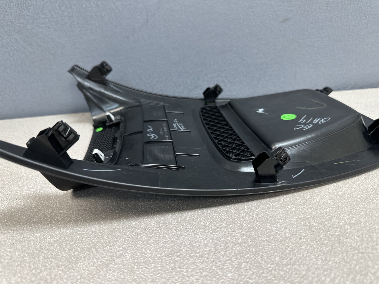 2018 2019 2020 FORD ECOSPORT RADIO TOUCH SCREEN BEZEL TRIM PANEL SURROUND OEM