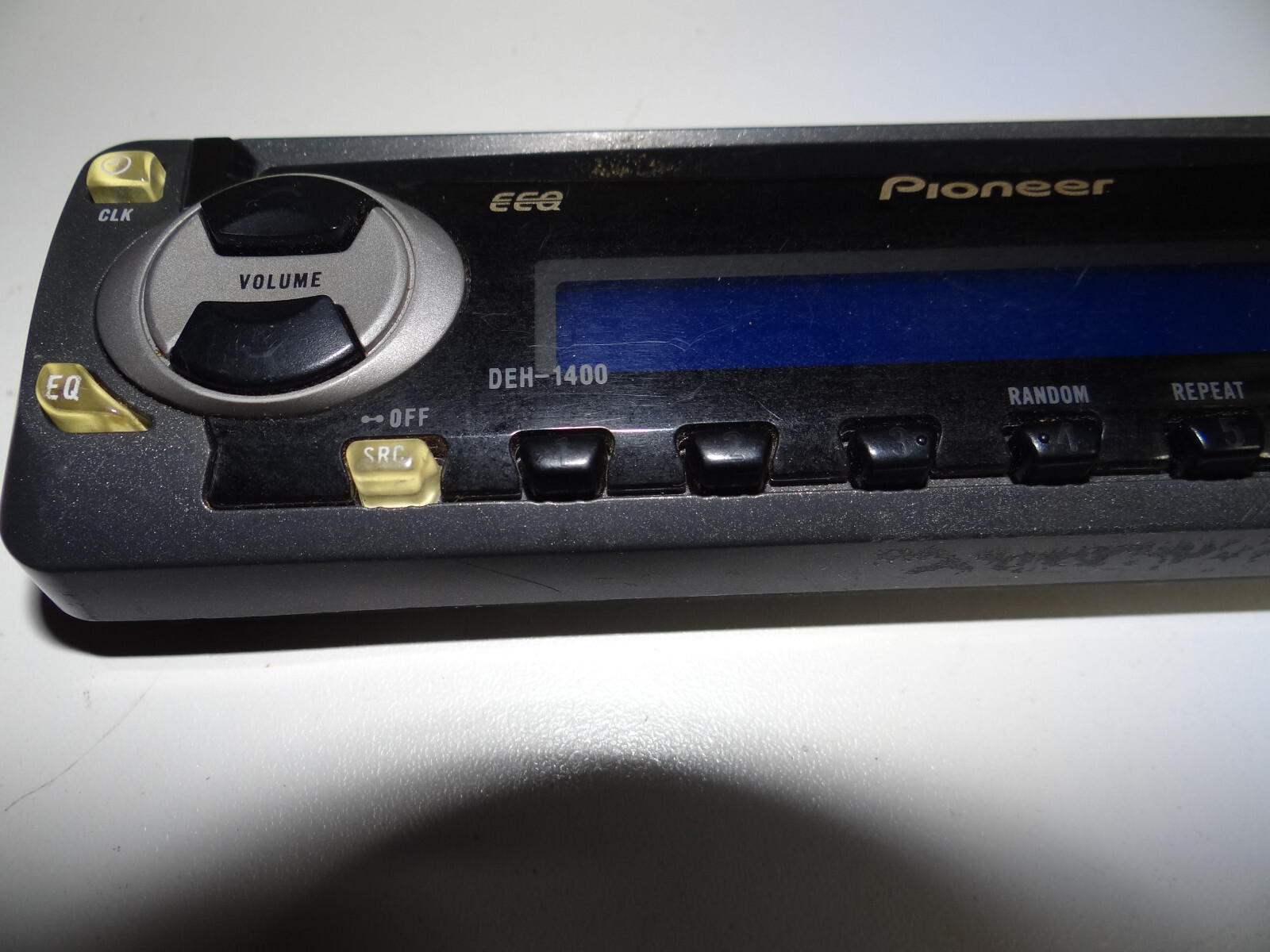 Pioneer Super Tuner III Car Detachable Face Plate DEH-1400 (NOT TESTED)