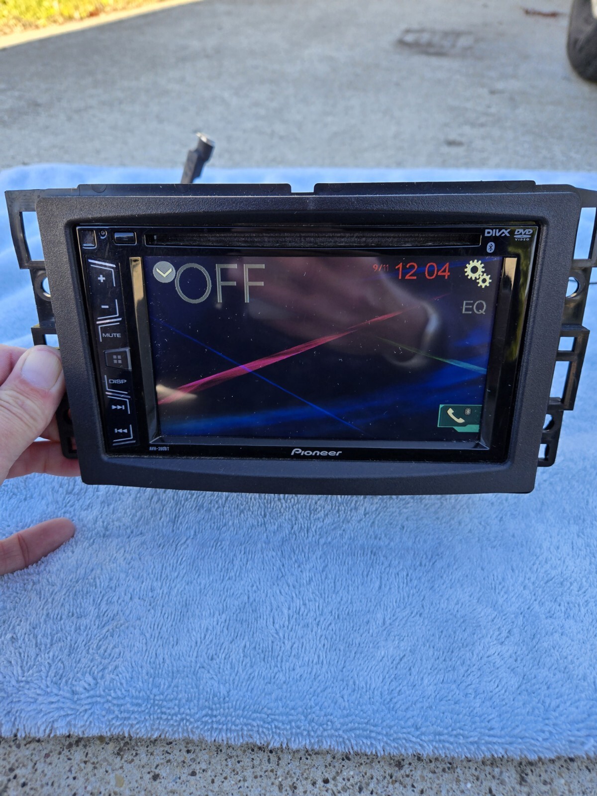 Pioneer AXT-2869BT DVD Bluetooth Receiver and Speakers READ DESCRIPTION!!