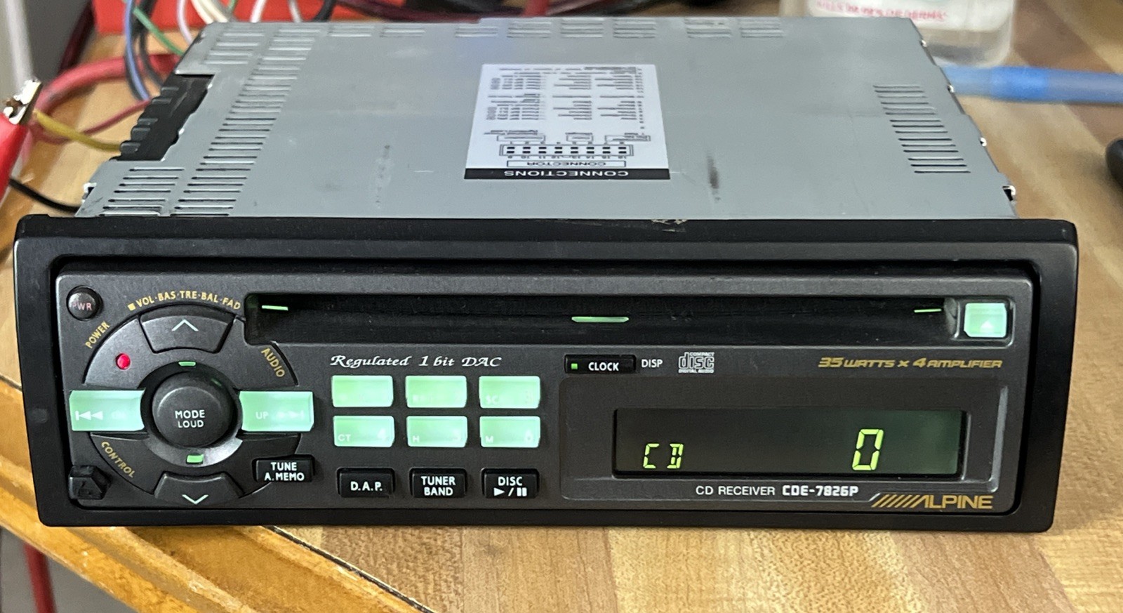 VTG Alpine CDE-7826P Car Stereo Amplifier CD PLayer Detachable Faceplate