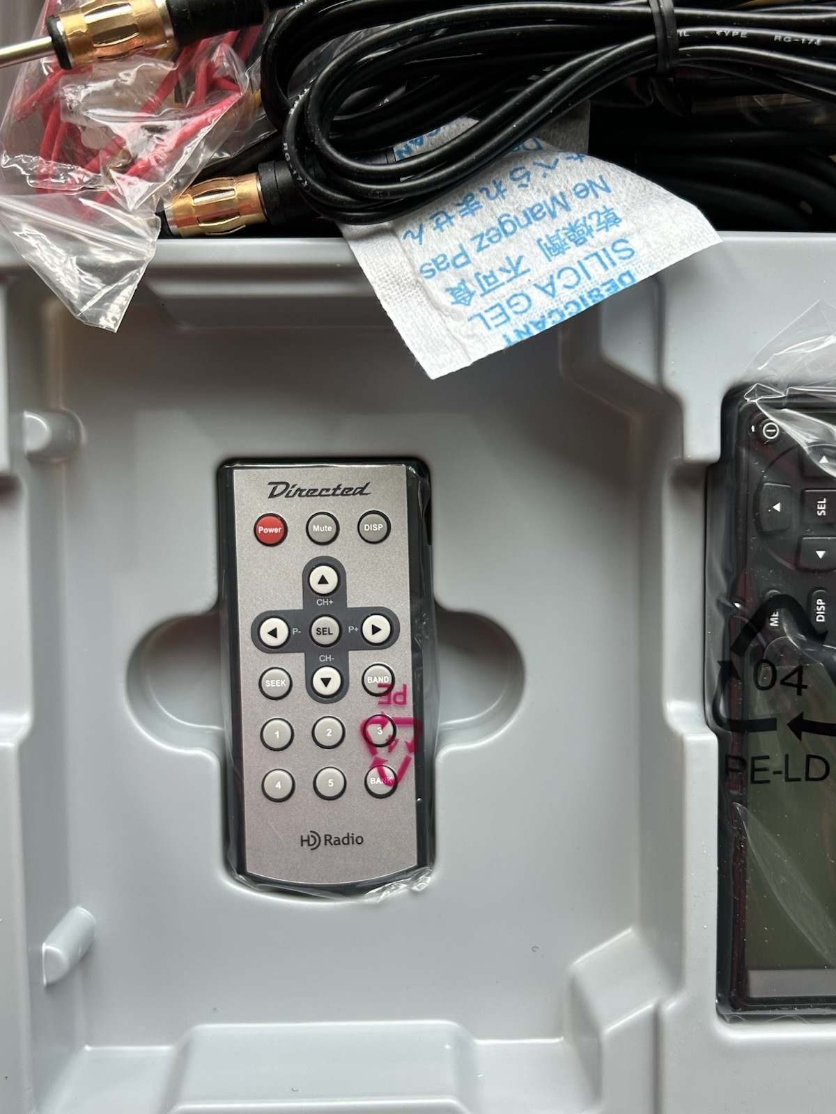 NEW Directed Electronics HD Car Connect Radio w/ Remote Model DMHD-1000 Open Box