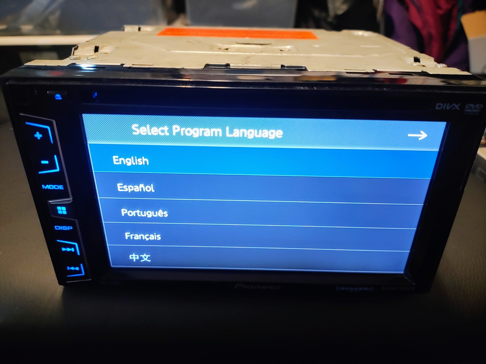 Pioneer AVH-X1700s 6.1″ Double-DIN DVD RECEIVER USB AUX