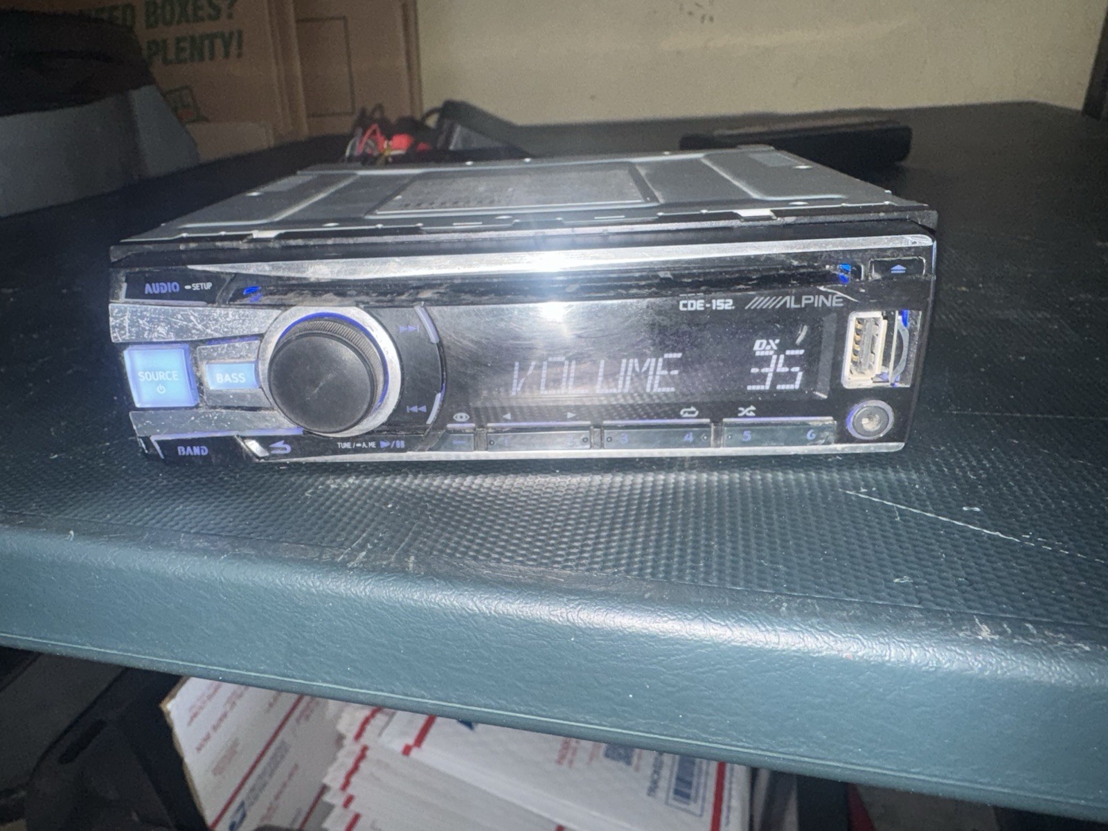 🏅AlpineCDE-152 am/fm Mp3 WMA CD usb aux input car stereo receiver