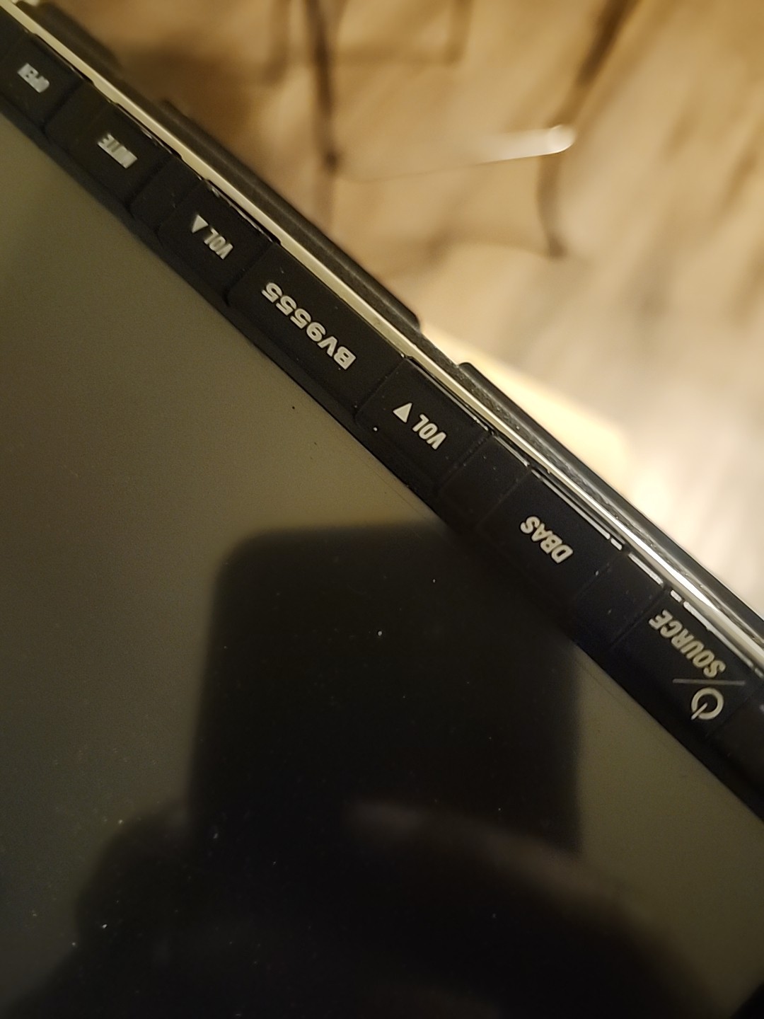 Boss Touchscreen Multi-Media Disc Player With 7 inch Wide-screen TFT Monitor.