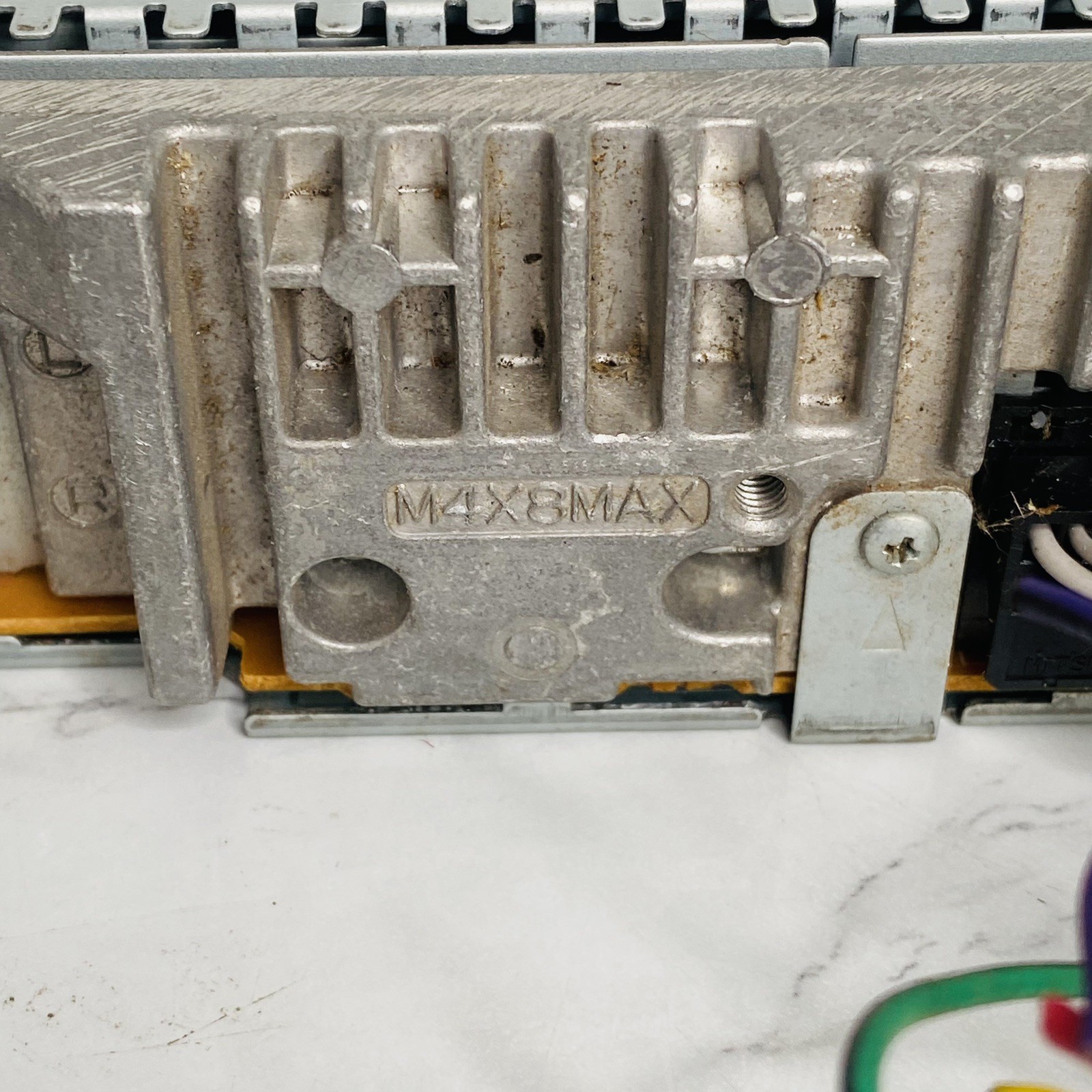 Pioneer DEH-1700 AM/FM CD Car Stereo W/ Connector Cord Faceplate 45w X4 WORKS