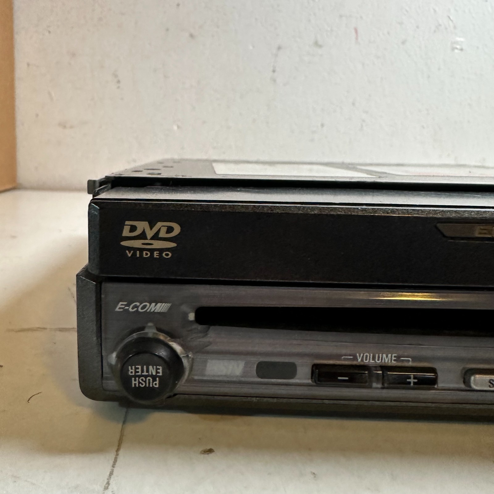 Eclipse Av8022 Compact AM/FM DVD Stereo MP3 In-Dash Media Player – Untested