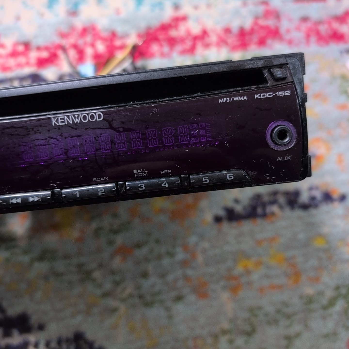 Kenwood KDC-152 1 Din CD Player MP3 WMA Aux In Dash Receiver 50X4 Watts