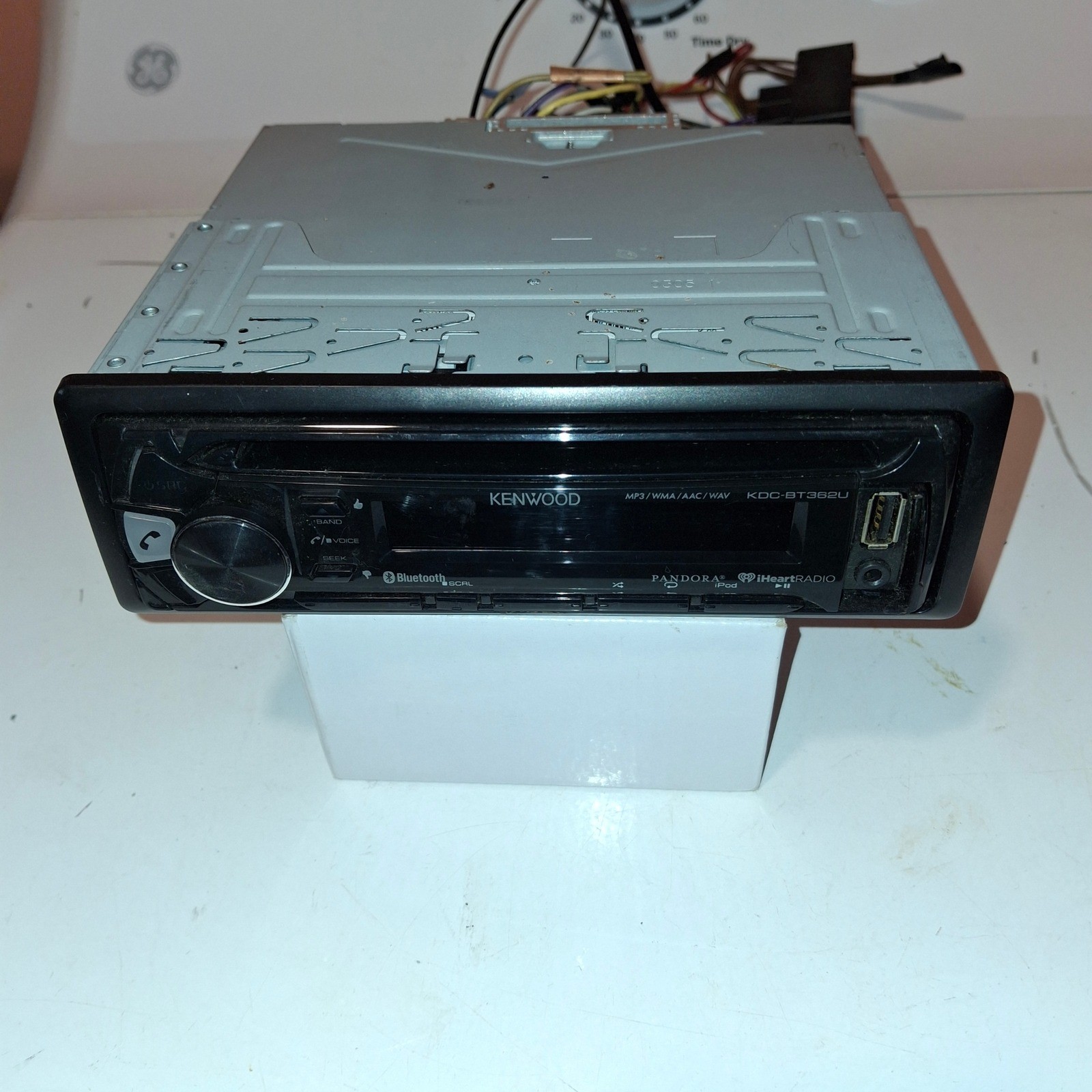 Kenwood KDC-BT362U Car CD Player Bluetooth USB AUX Pandora iHeartRadio Receiver