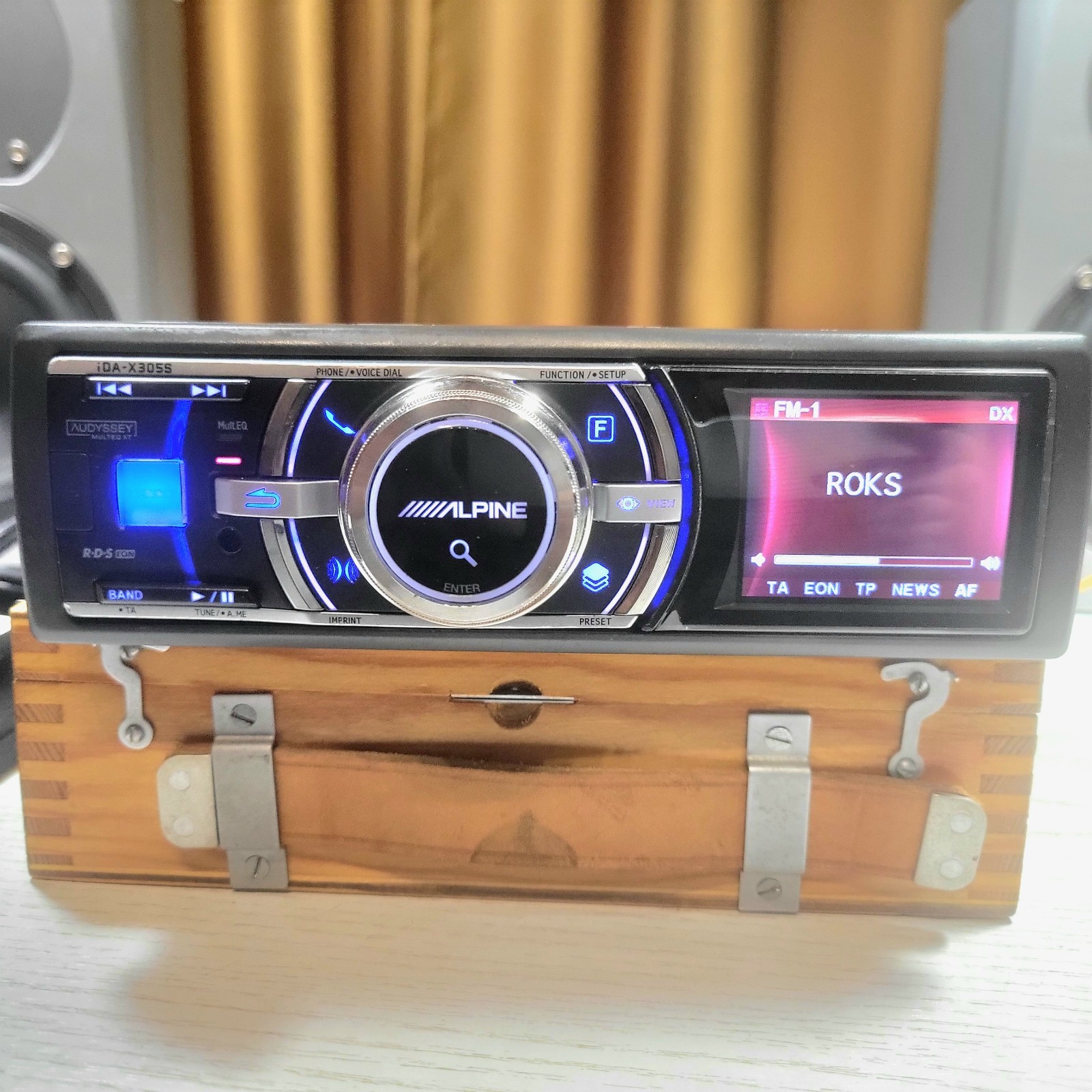 ALPINE IDA-X305S Bluetooth w/o loss