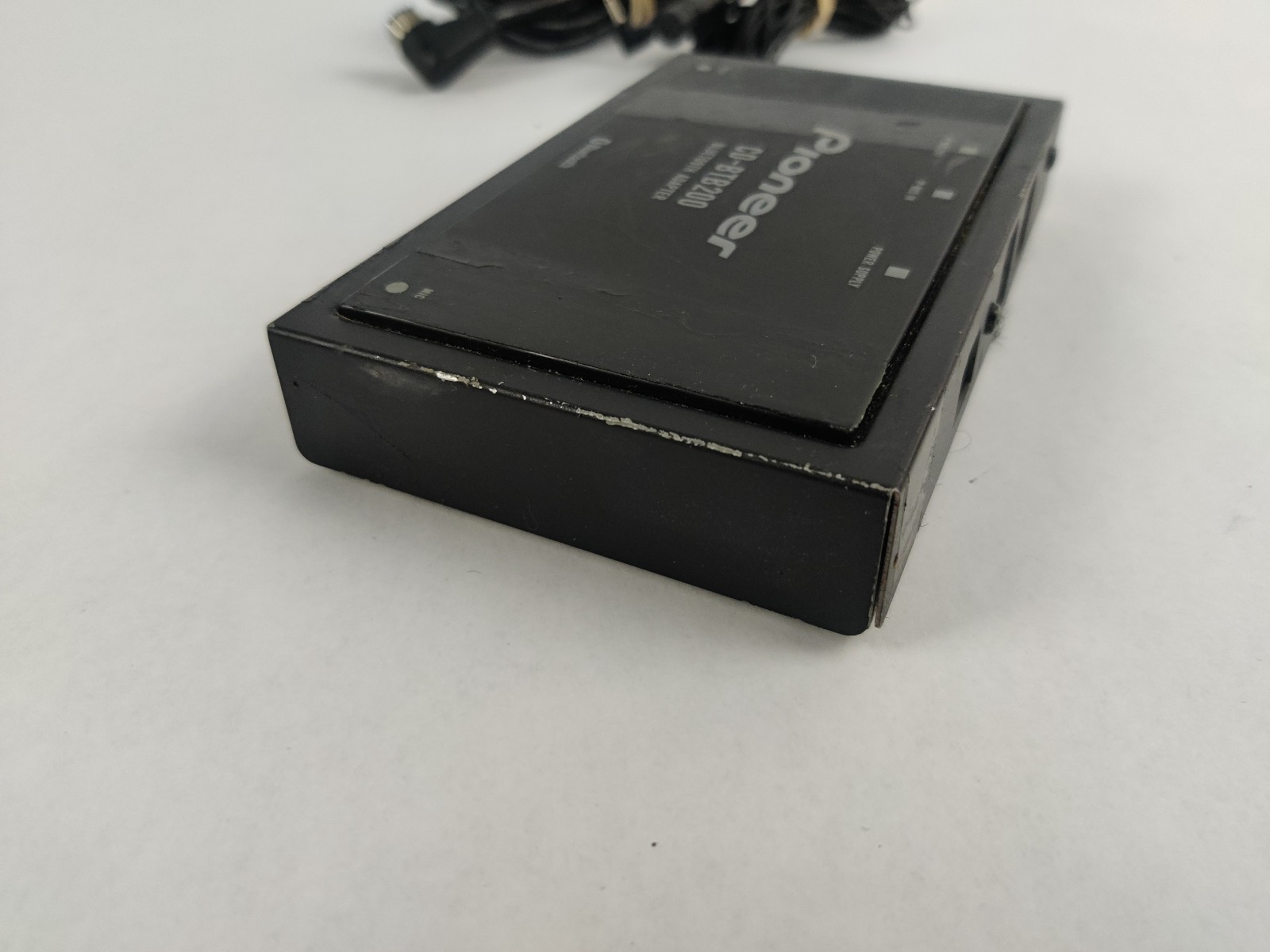 Pioneer CD-BTB200 Stereo Audio Bluetooth Adapter for Classic Car CD Players