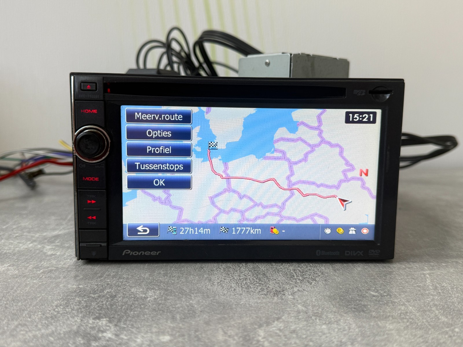 Pioneer AVIC-F930BT 6.1″ 2DIN GPS Navigation Bluetooth DvD CD Multimedia Car Ste