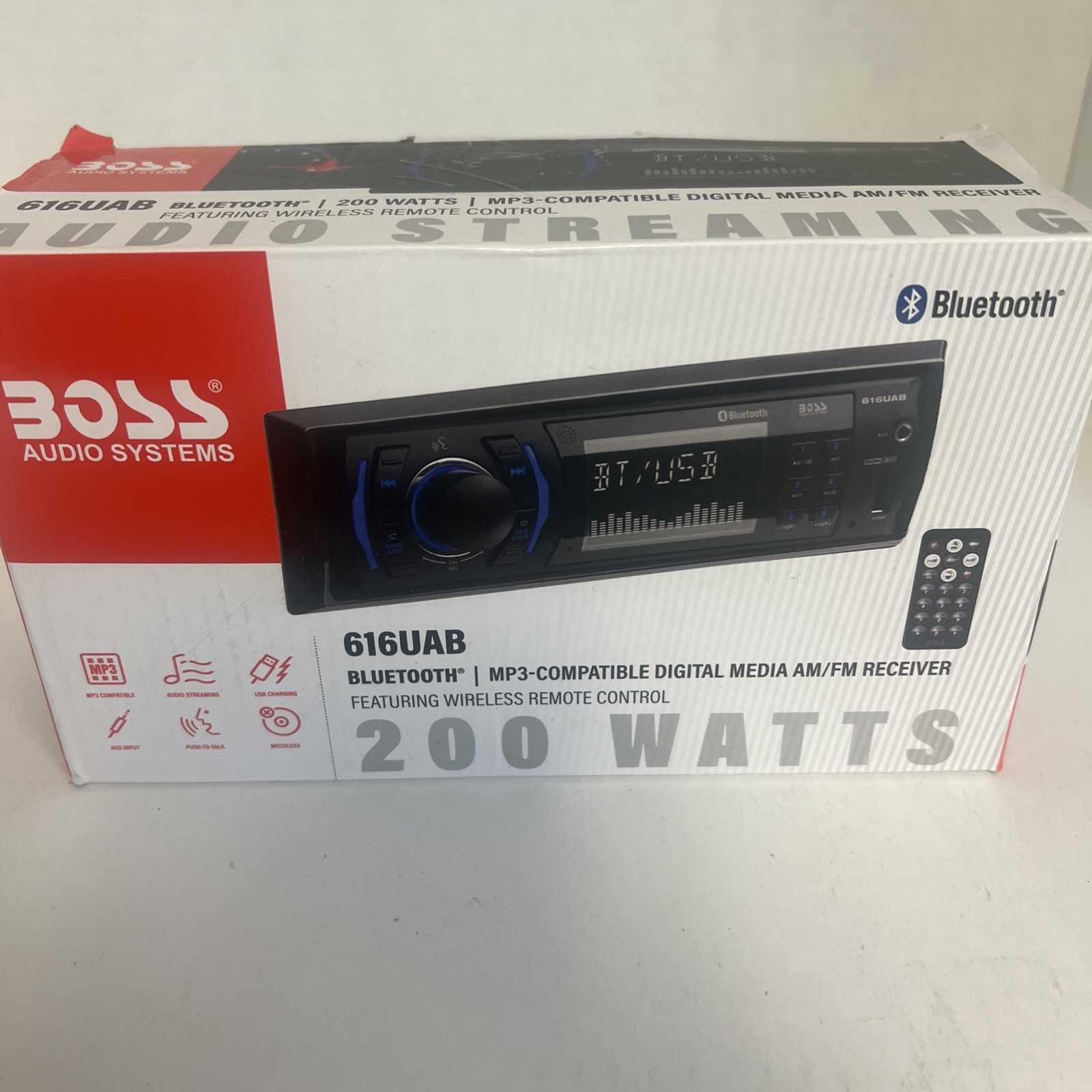 Boss audio system 616uba Bluetooth MP3 Radio 200 Watts New