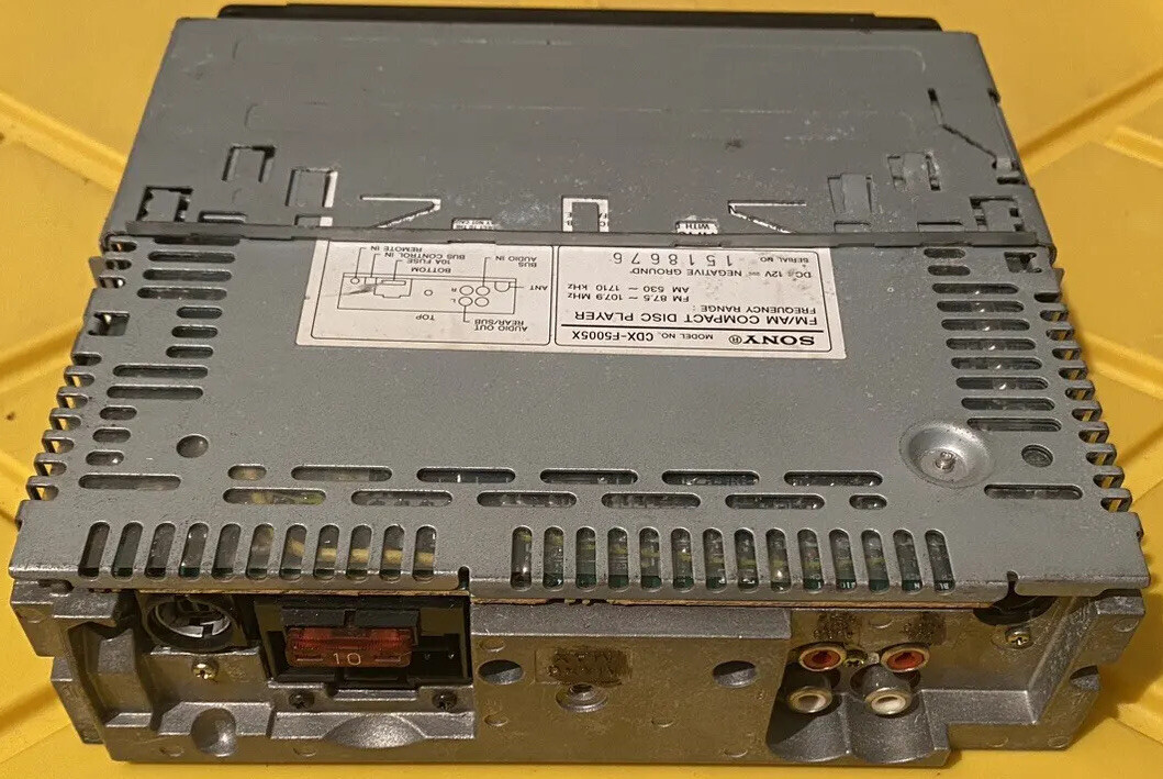 Sony CDX-F5505X FM/AM CD Player Changer Control w/ Xplod Deck Face Plate Used