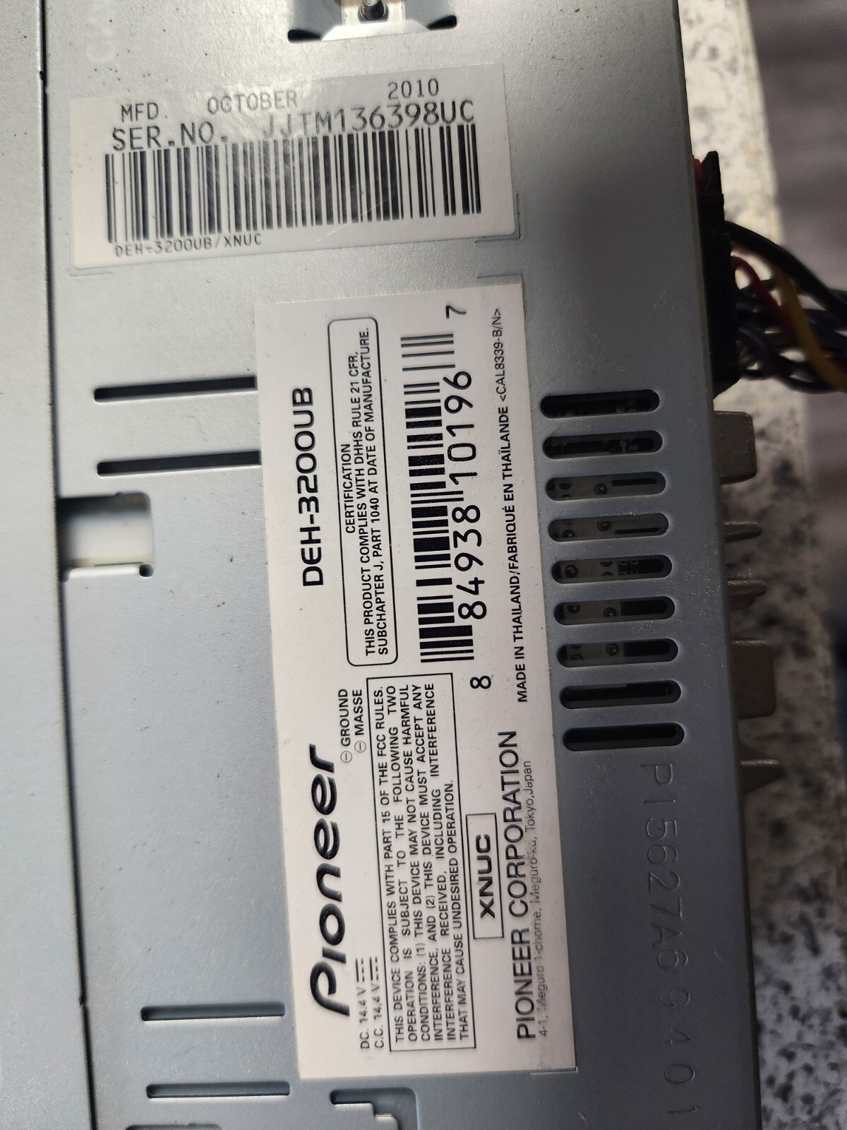 Pioneer DEH-3200UB CD Player/USB In Dash Receiver