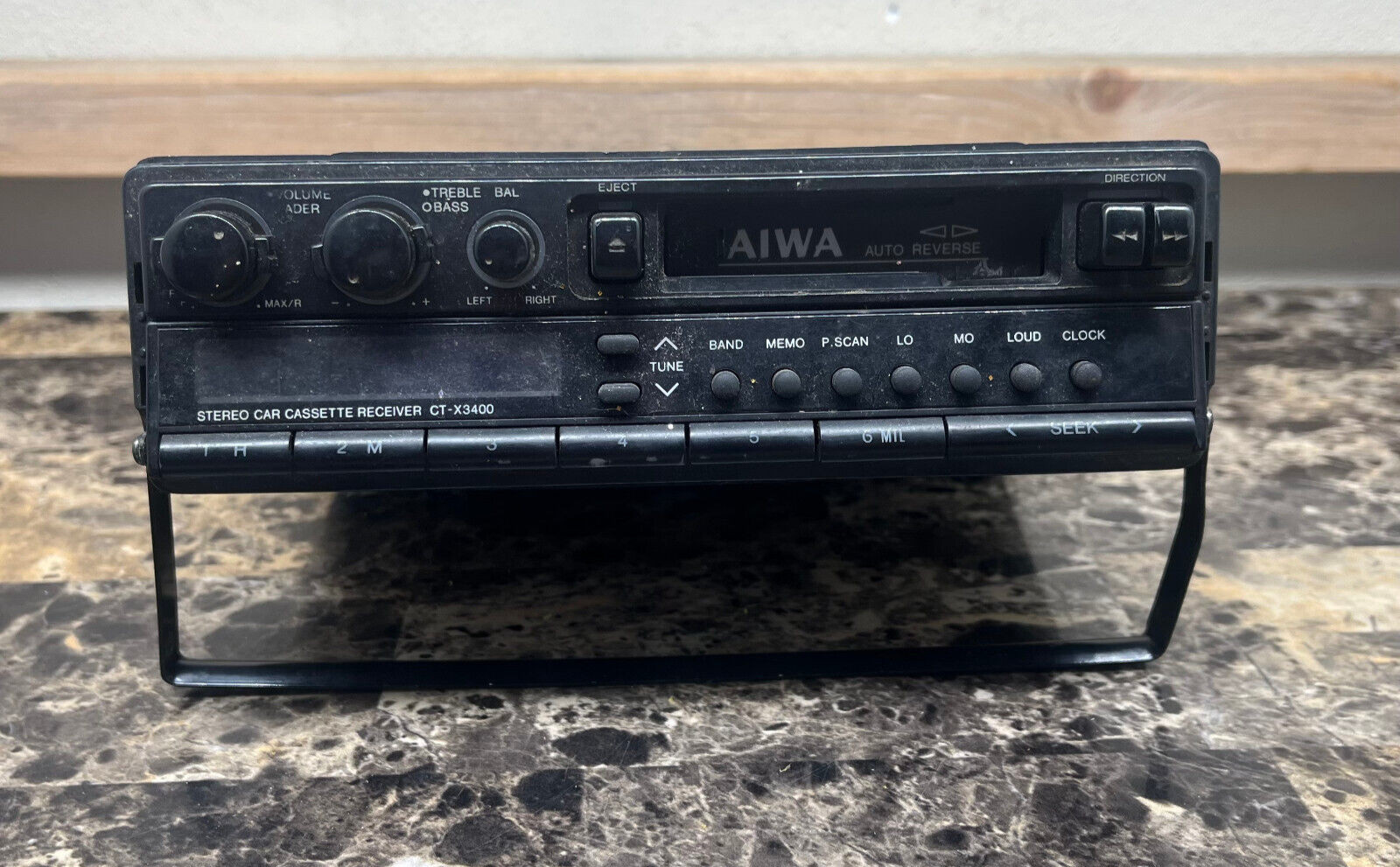 AIWA Stereo Car Cassette Receiver Single Din CT-X3400