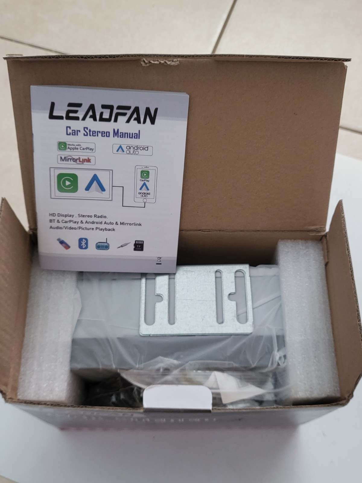 LEADFAN Car Stereo MP5 Multimedia Player Bluetooth USB AUX Radio Receiver
