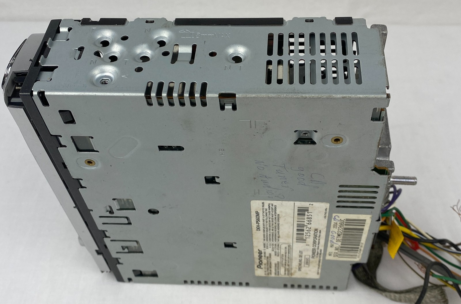 Pioneer Premier DEH-P560MP CD Car Radio *** PARTS ONLY *** B32