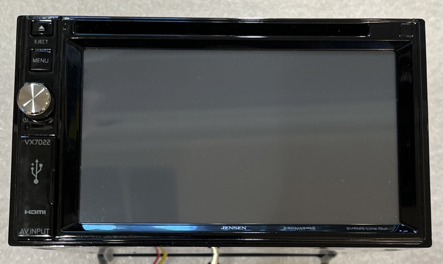 Jensen VX7022 Navigation Touchscreen Bluetooth Pandora USB DVD Player