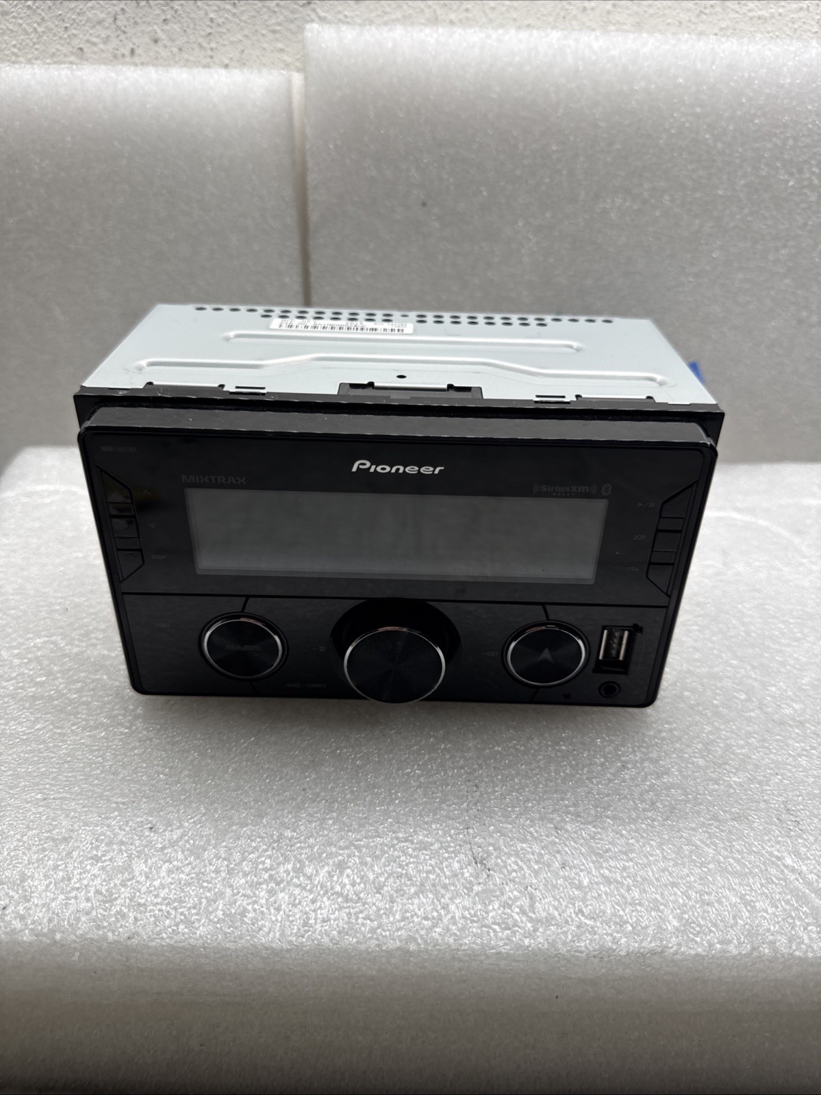 Pioneer MVH-S622BS In-Dash Digital Media Receiver Previous Store Display Unit