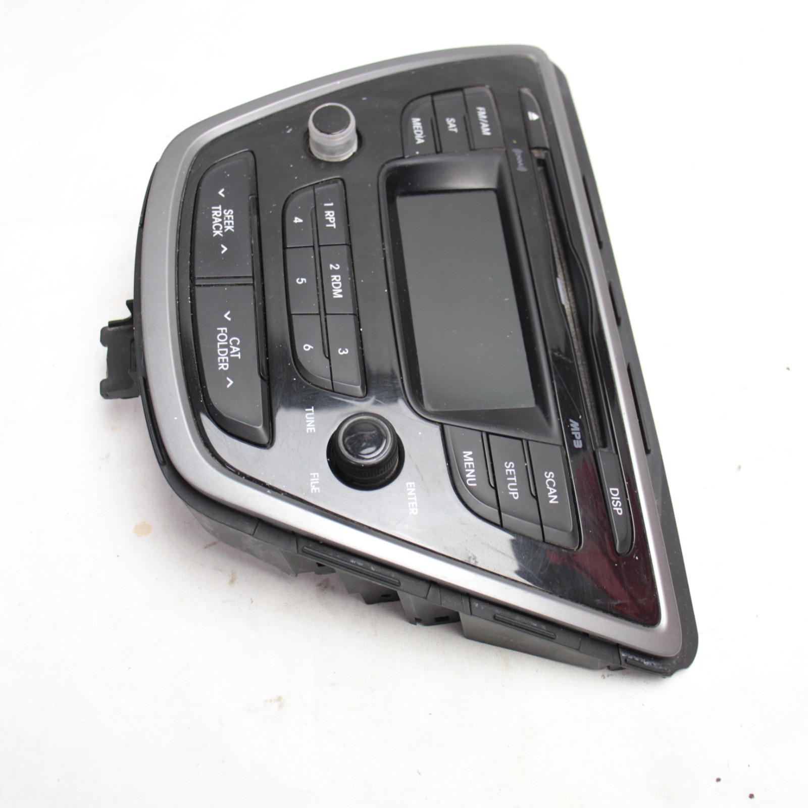 14 15 16 Hyundai Elantra sedan AM/FM XM CD radio 96170-3X156GU FACE PLATE ONLY