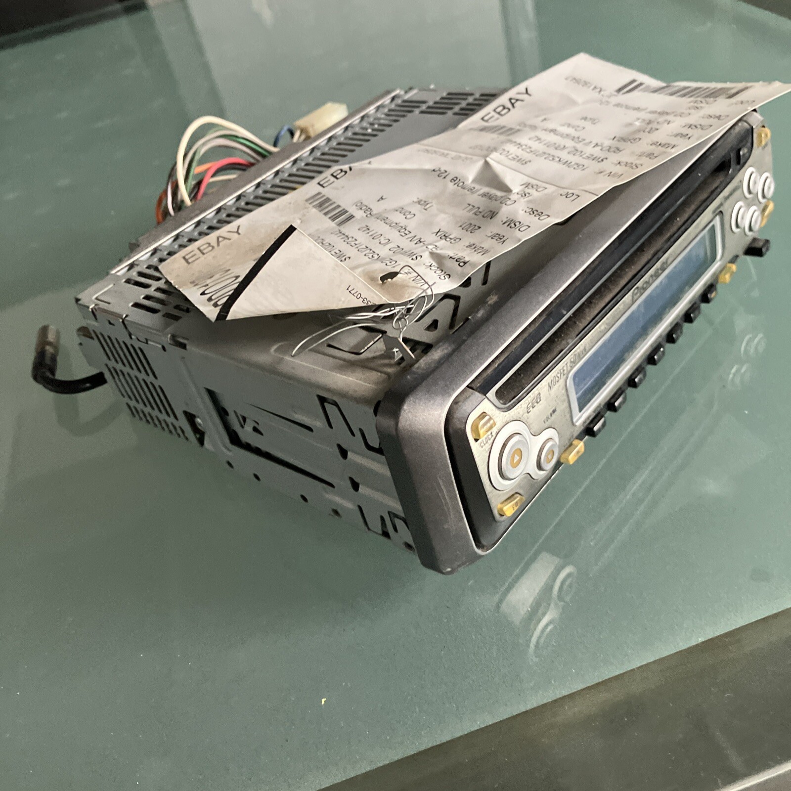 Pioneer DEH-1600 CD Player In Dash Receiver