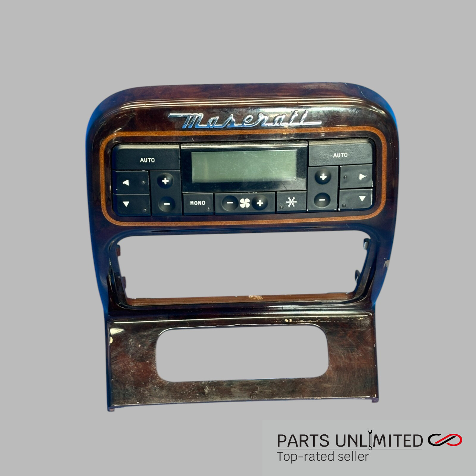 03-08 Maserati Quattroporte M139 OEM REAR climate control wood trim & switches