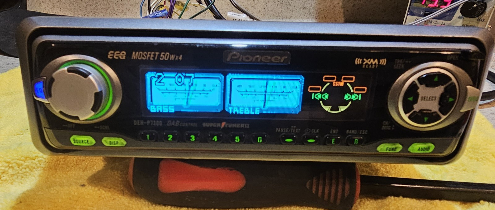 Vintage Pioneer Old School DEH-P7300 head unit Graphics display