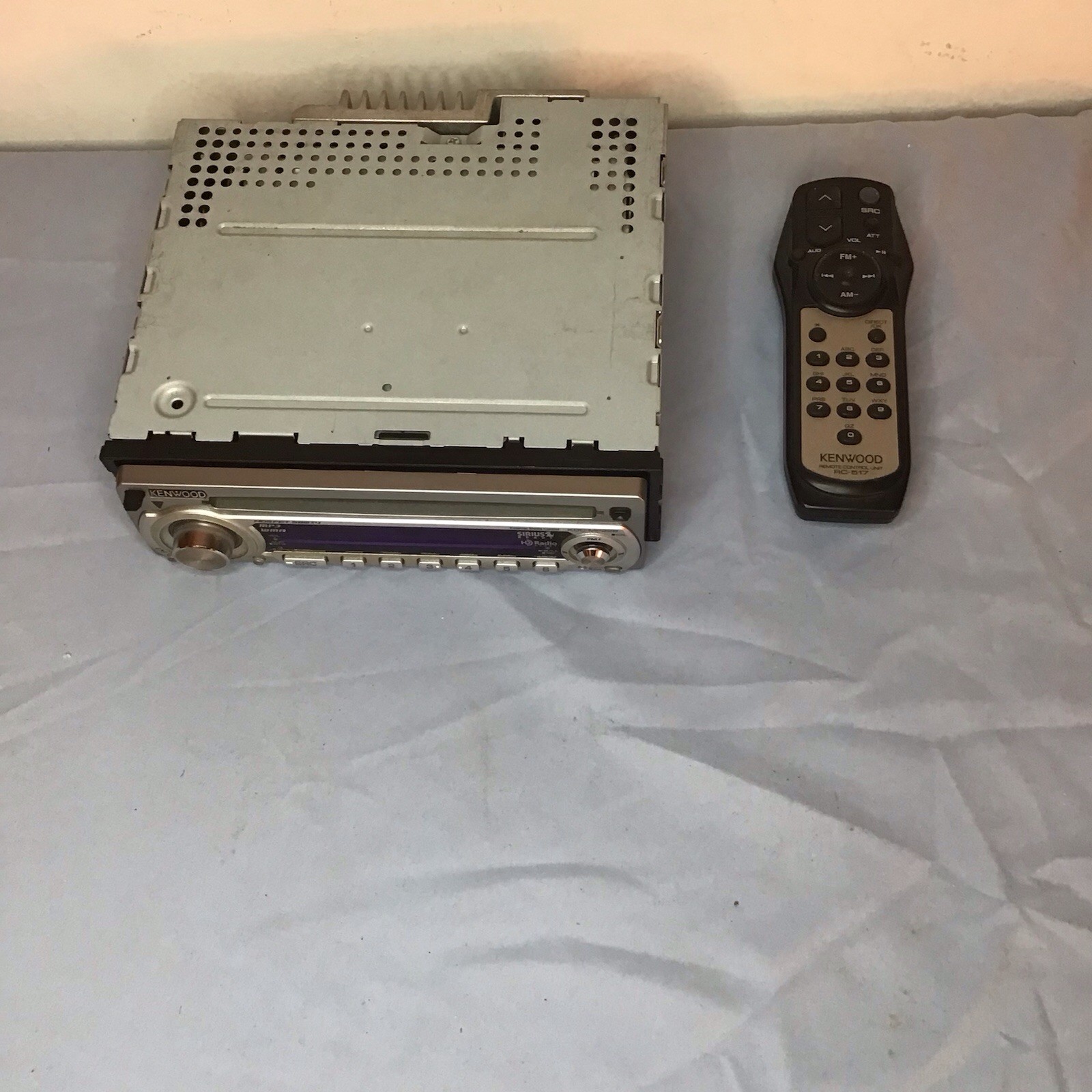 Used Untested Kenwood KDC-MP228 With Detachable Face & Remote