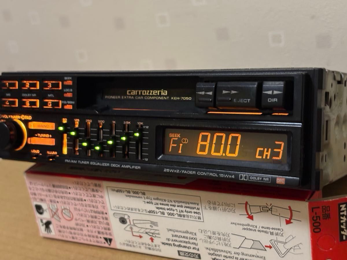 Pioneer Carrozzeria KEH-7050 1DIN Car Audio Cassette Player Equalizer Tested