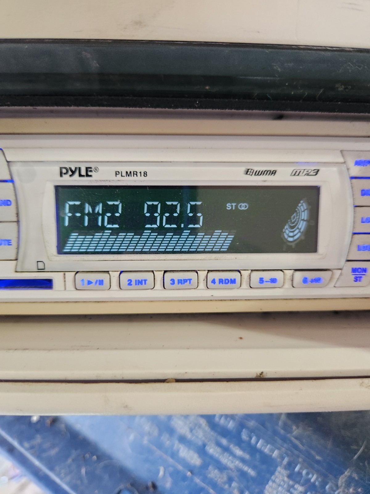 Pyle PLMR18 AM/FM MPX In-Dash Marine Electronic Tuning Radio USB SD MMC Reader