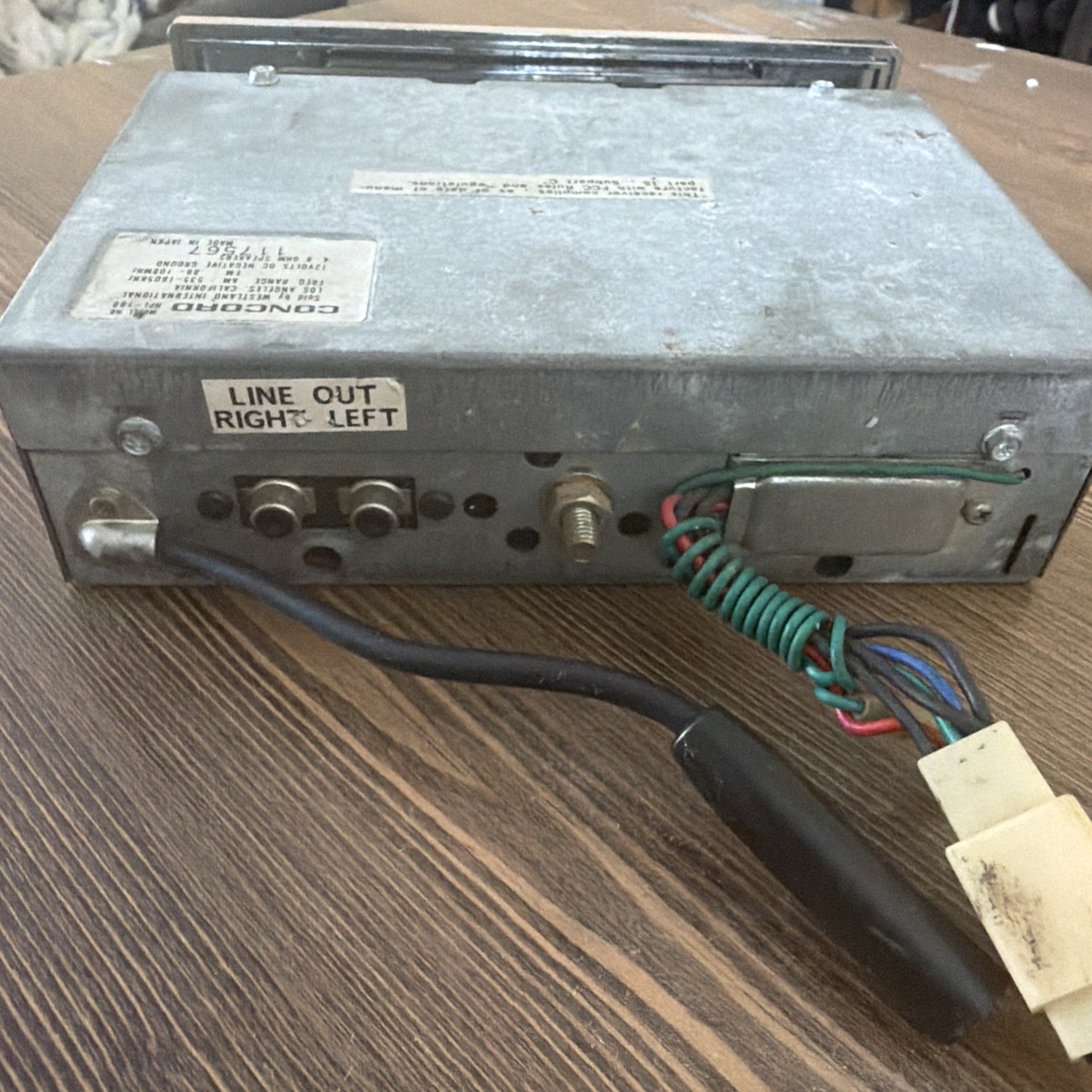 Concord HPL-100 Car Cassette Tape Stereo Radio Receiver Old School -Shaft Style-