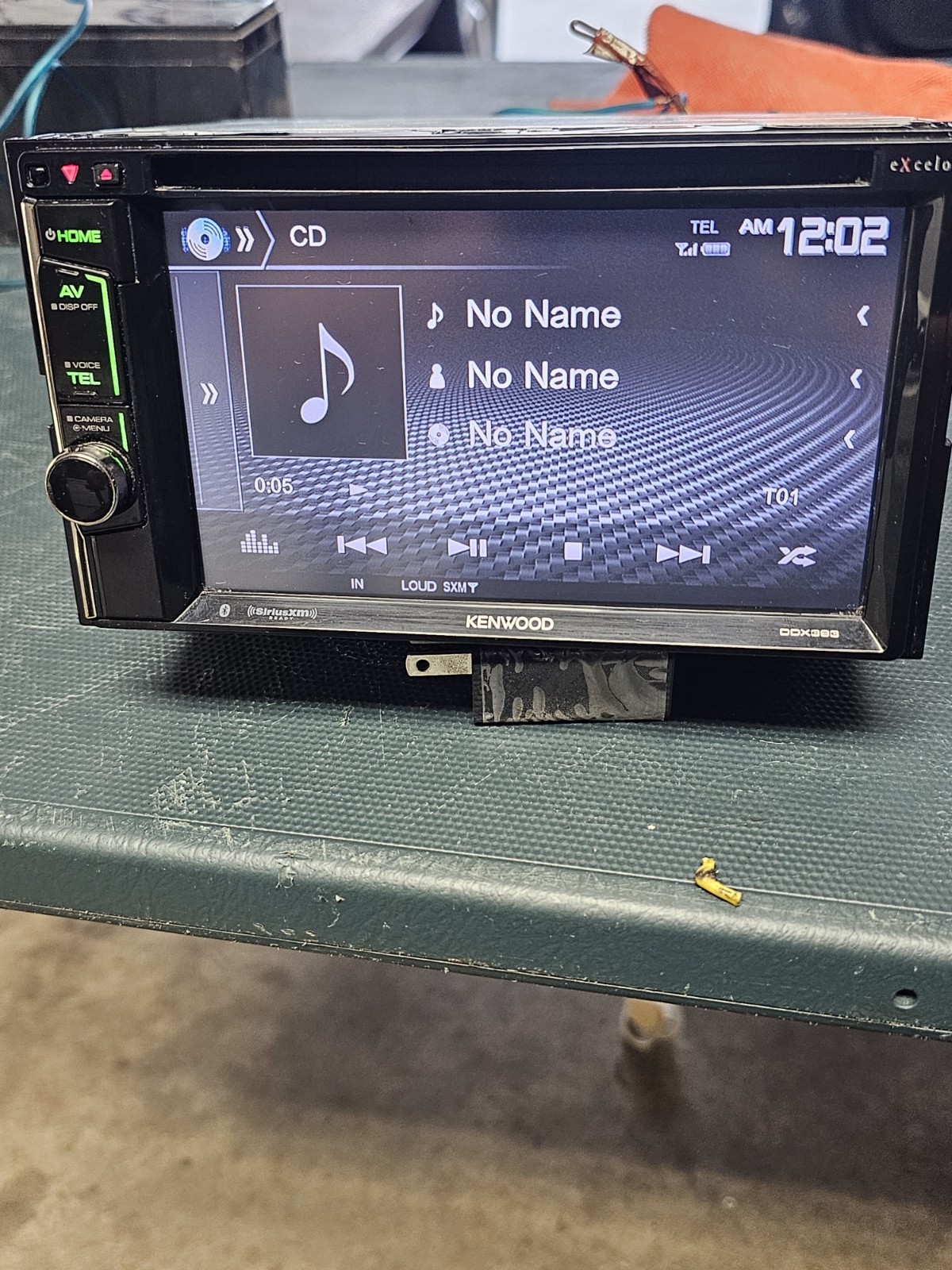 Kenwood DDX393 Double Din CD/DVD Stereo