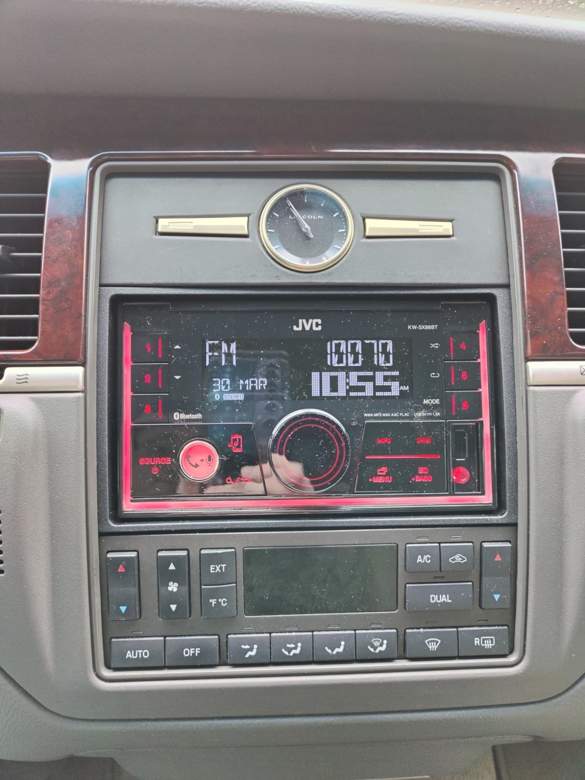 KD-SX27BT Bluetooth Car Stereo: 100W Digital Receiver with USB Charging