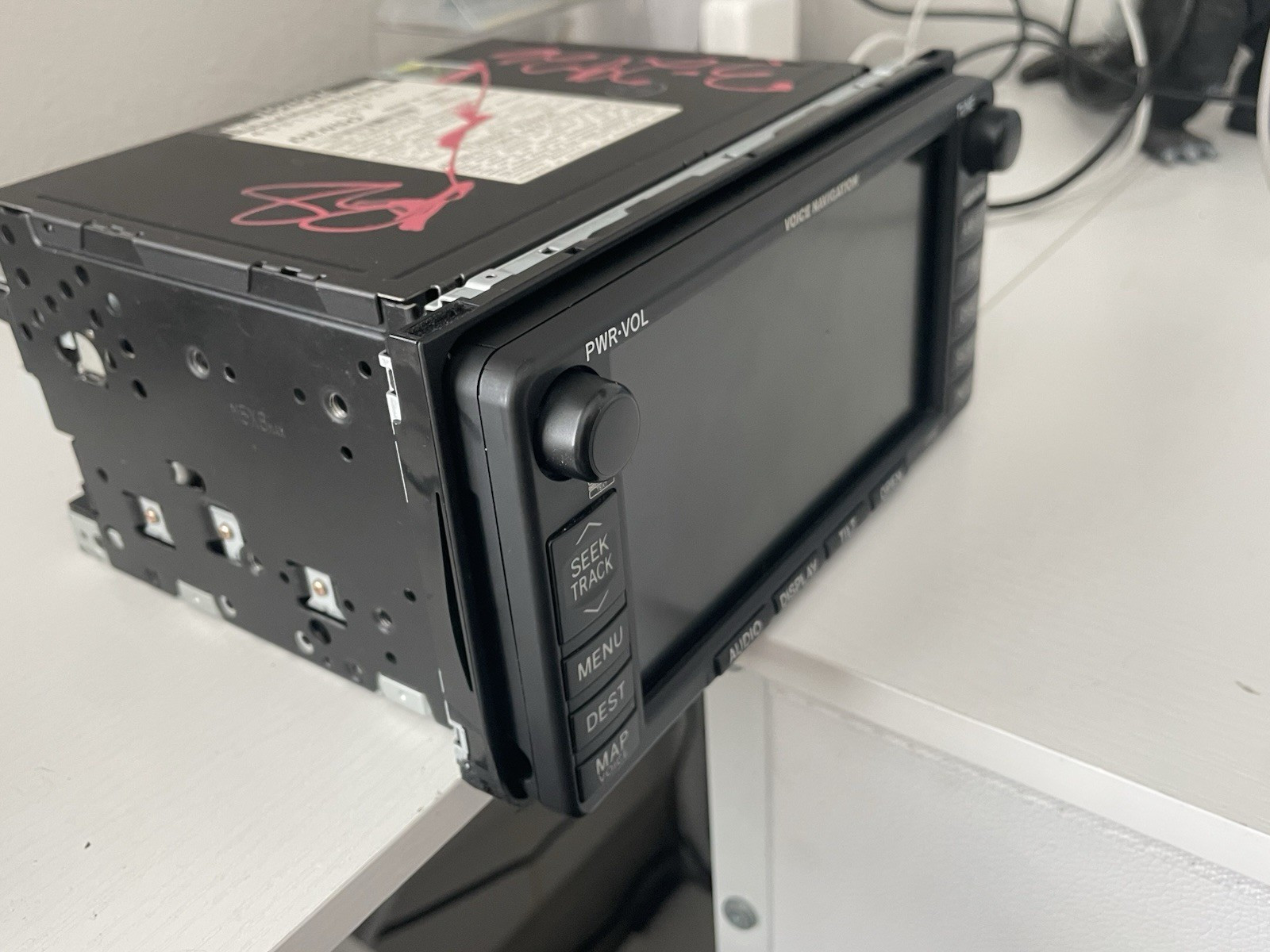 Lexus E7002 2 DIN Voice Navigation Touchscreen AM-SAT CD GPS Car Radio