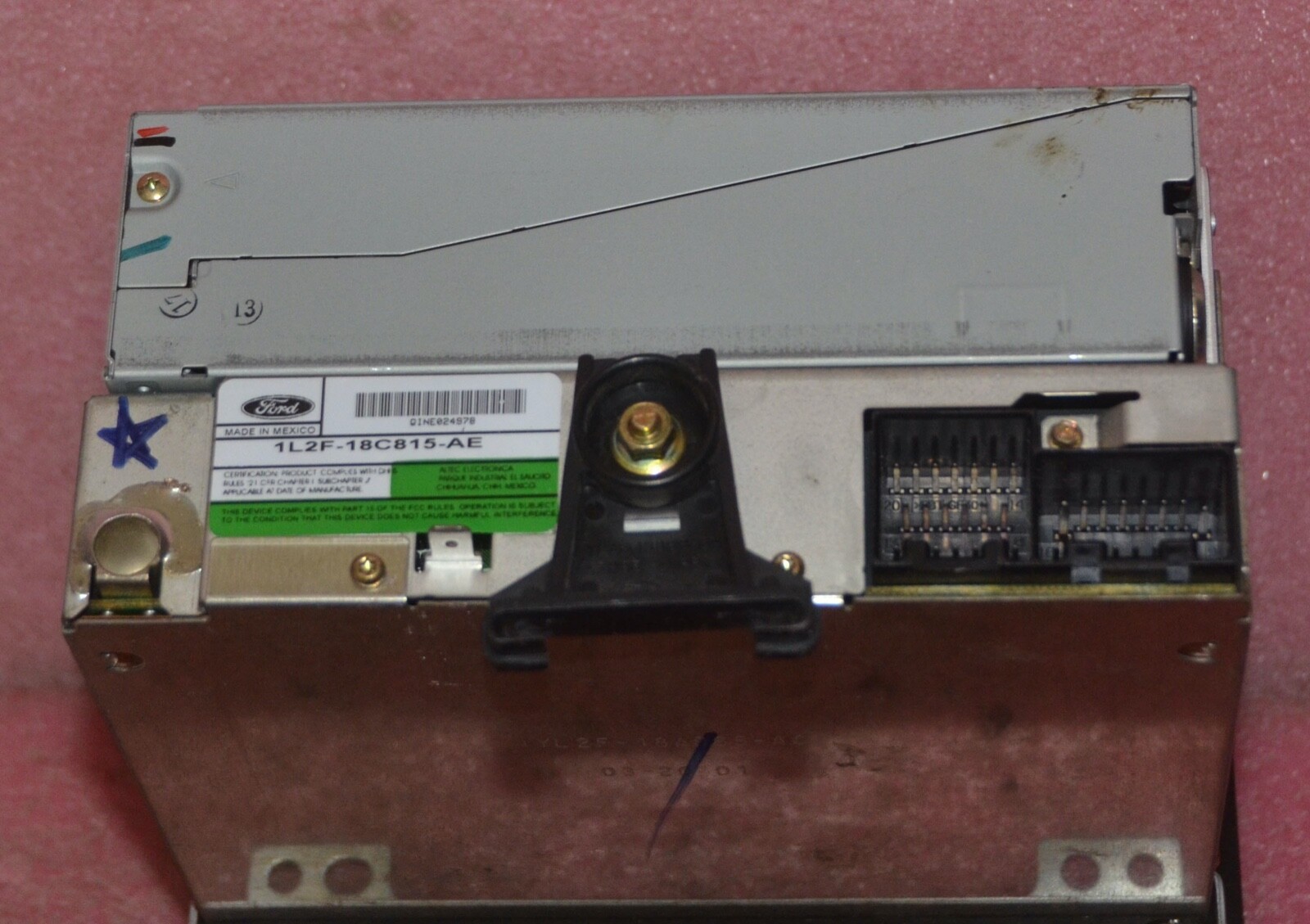 Ford In-Dash Car Stereo Model 1L2F-18C815-AE___PLEASE READ!!!