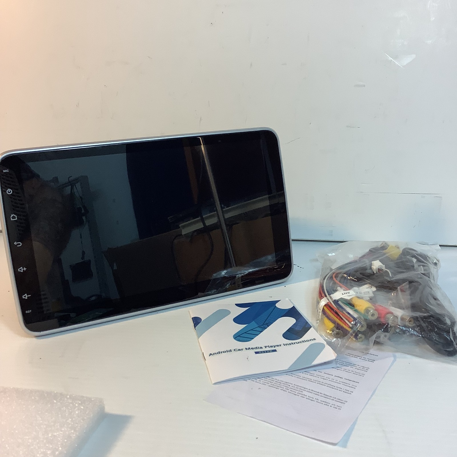 CEFC 9-Inch Single DIN Car Media Player – Android Touchscreen, Wireless CarPlay