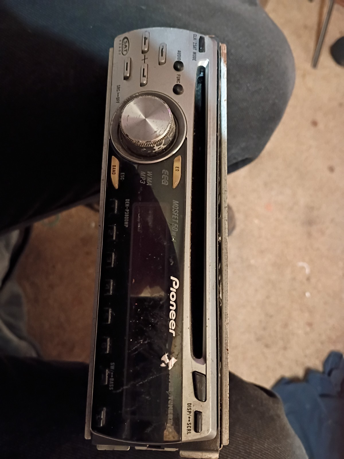 Pioneer DEH-P3800MP CD Player In Dash Receiver