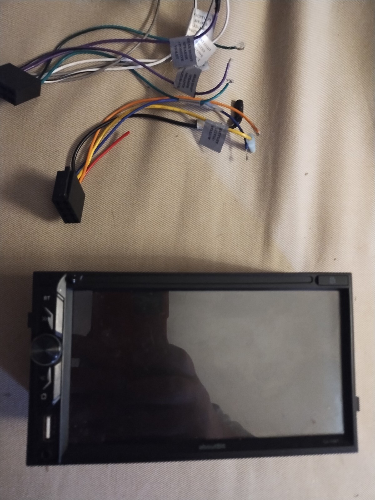 7″ touchscreen bluethooth car radio