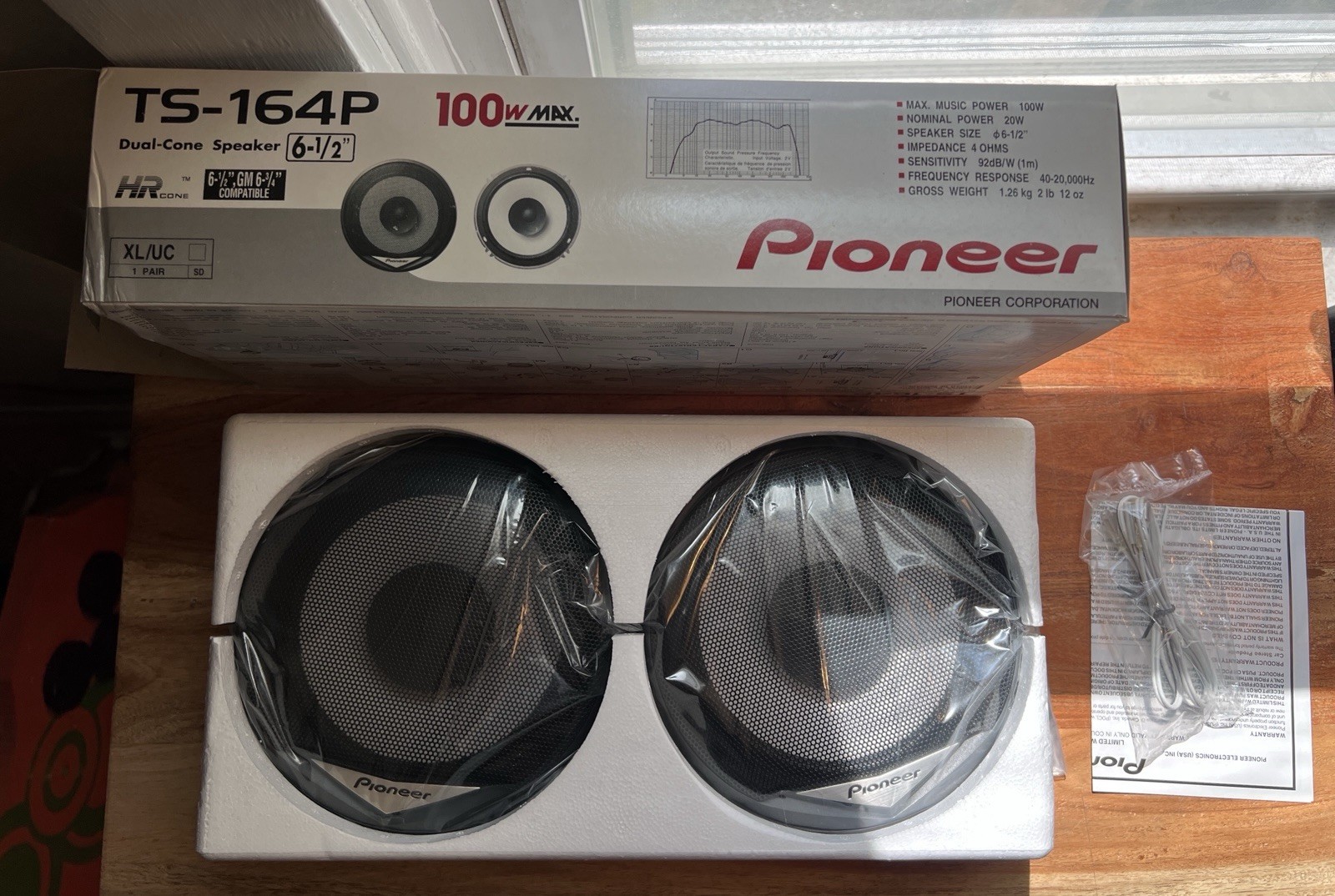 Pioneer CD Receiver 50Wx4 + 6.5” Speakers Pair – DEH-11E + TS-164P NEW Kit