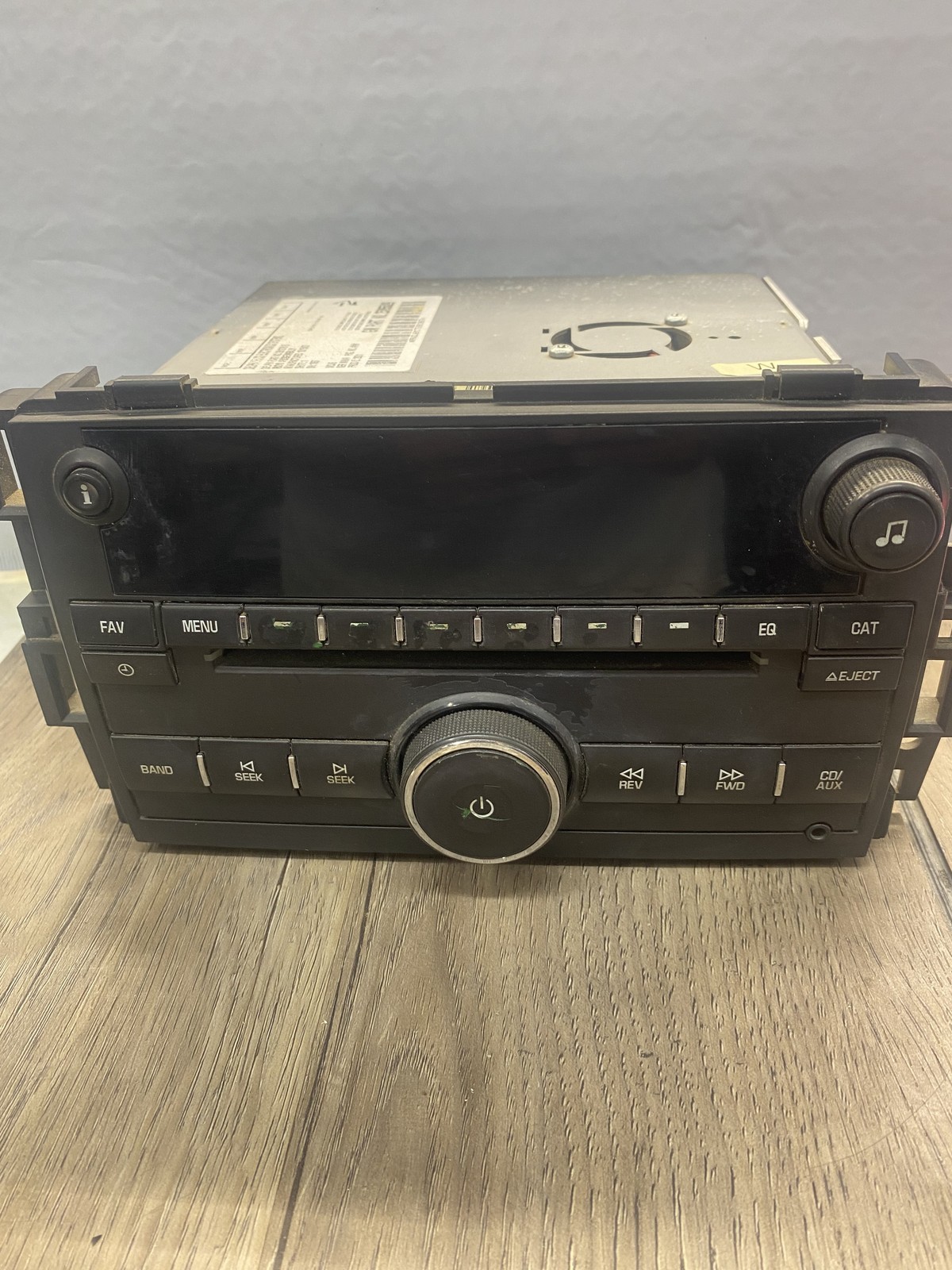 OEM GM Delphi Delco Car Stereo Radio CD Player Aux Input MPN 25865029