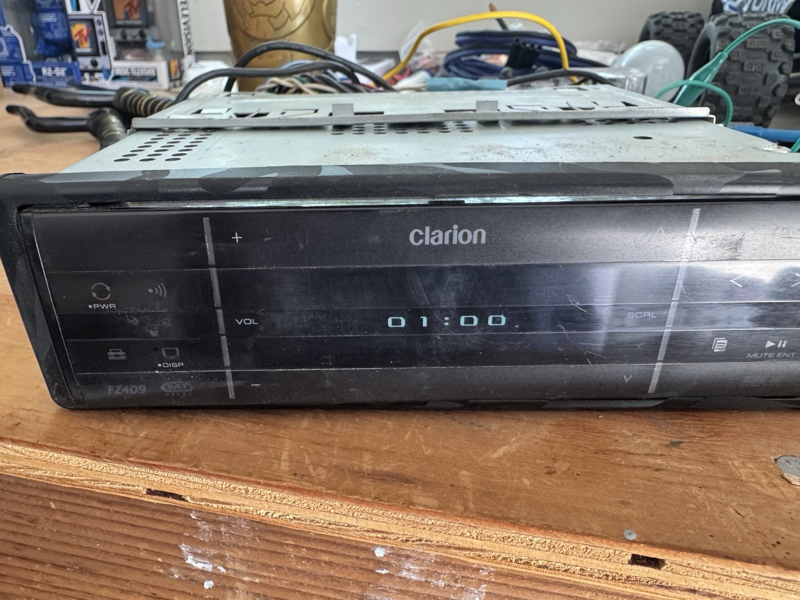 Clarion Media Player Fz409